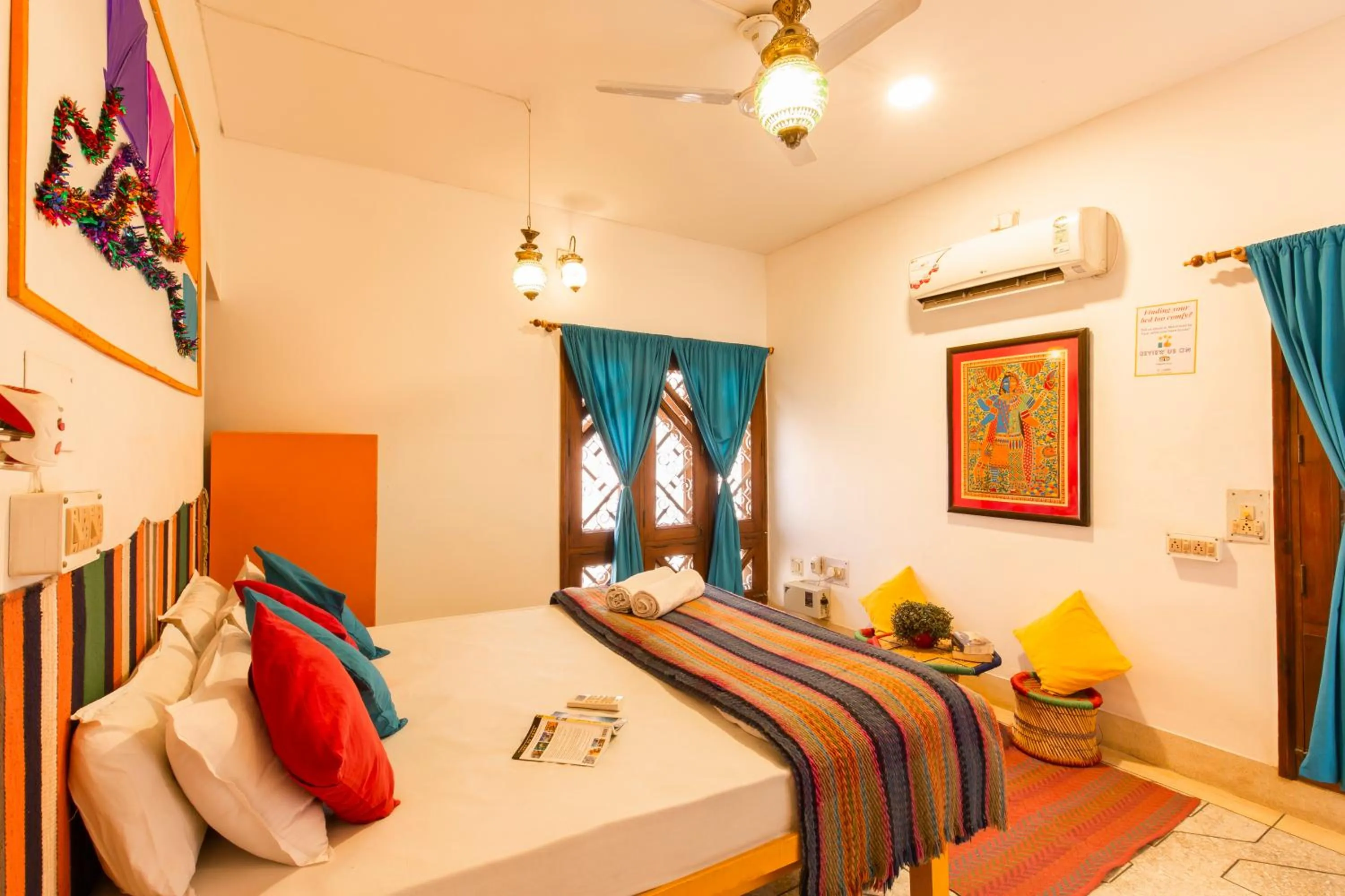 Bedroom, Bed in goSTOPS Lite Varanasi