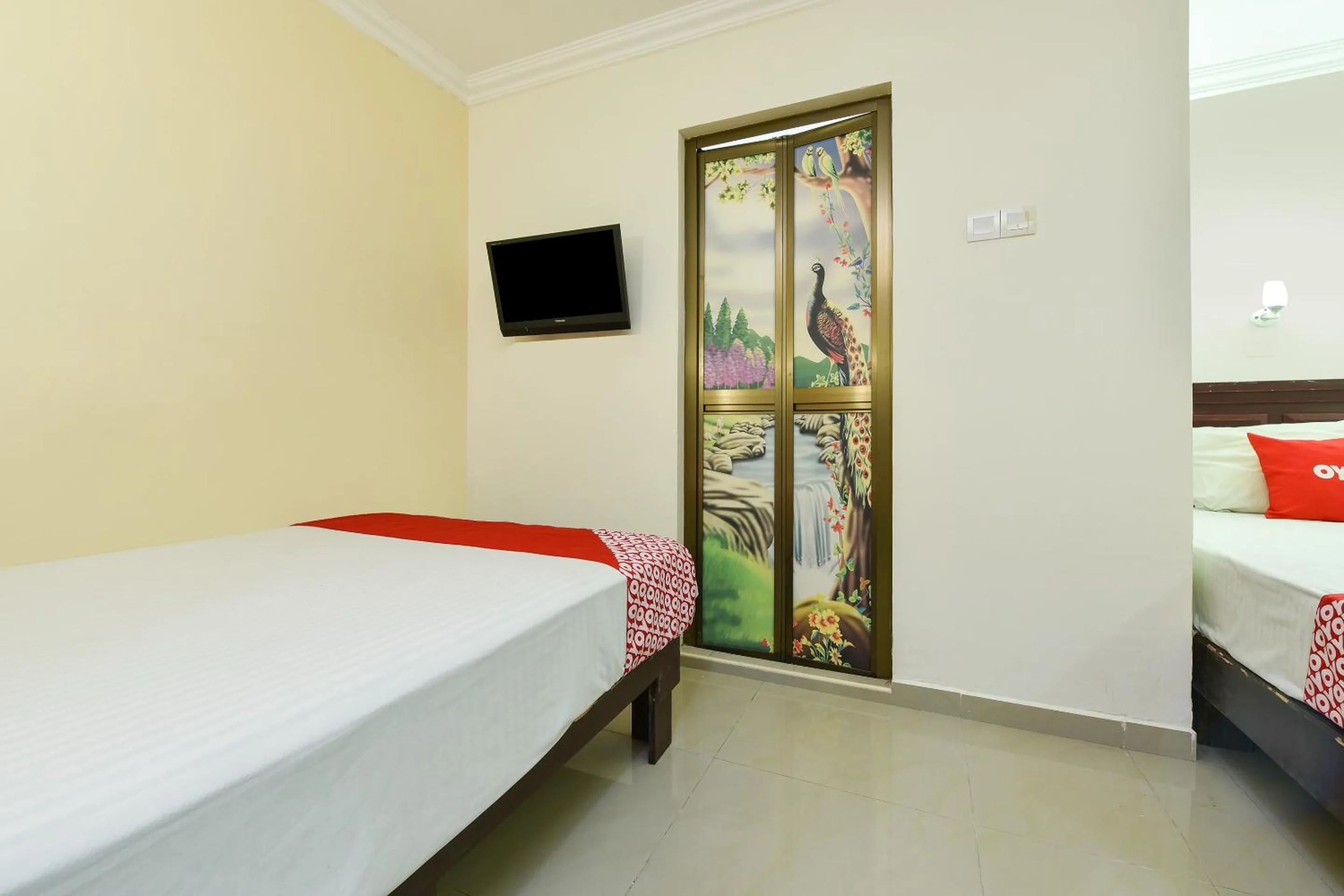 Bedroom, Bed in Super OYO 90562 J Hotel PJ