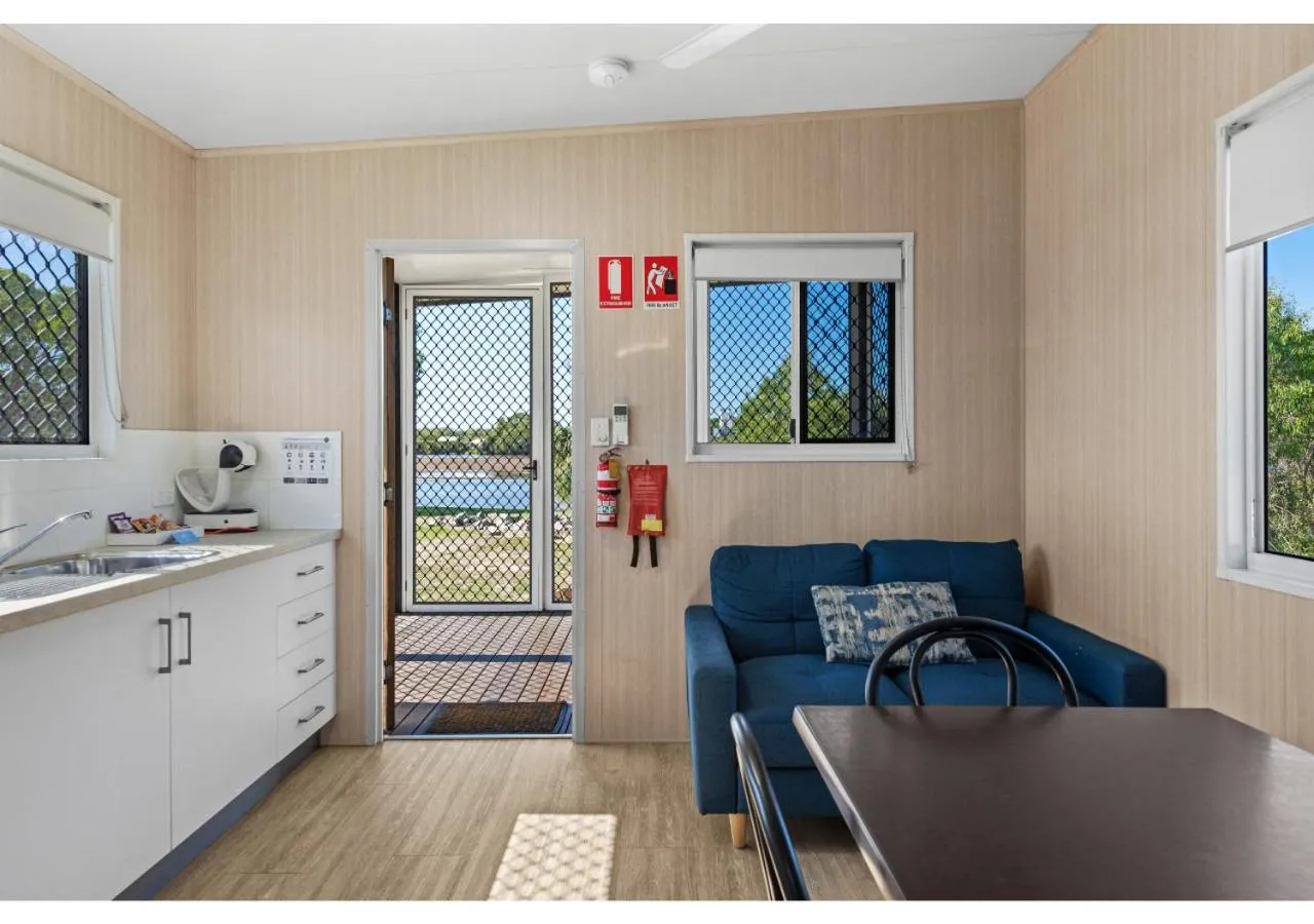 Photo of the whole room in Discovery Parks - Mackay