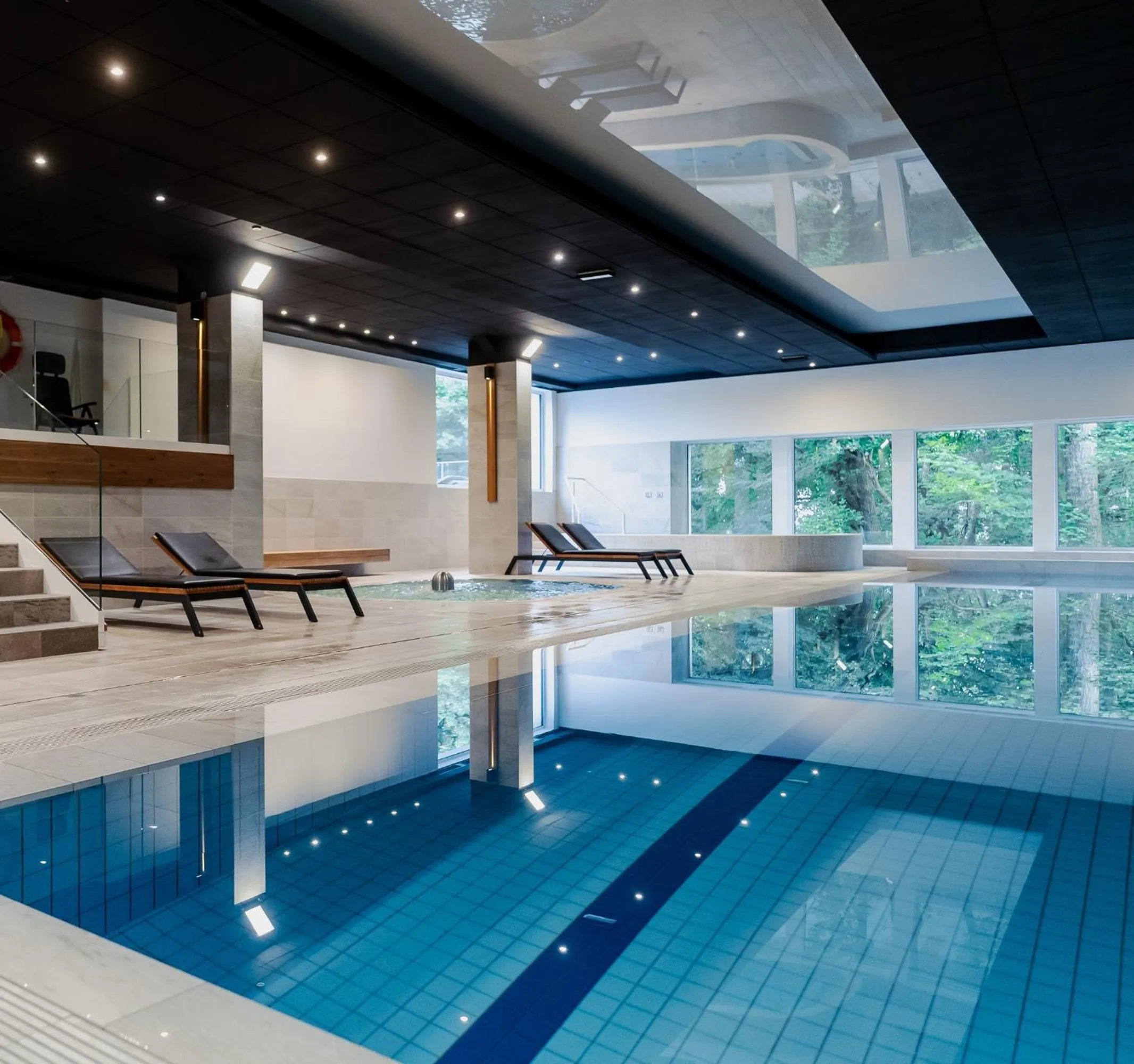 Swimming pool in Hotel Shuum Boutique - Destigo Hotels