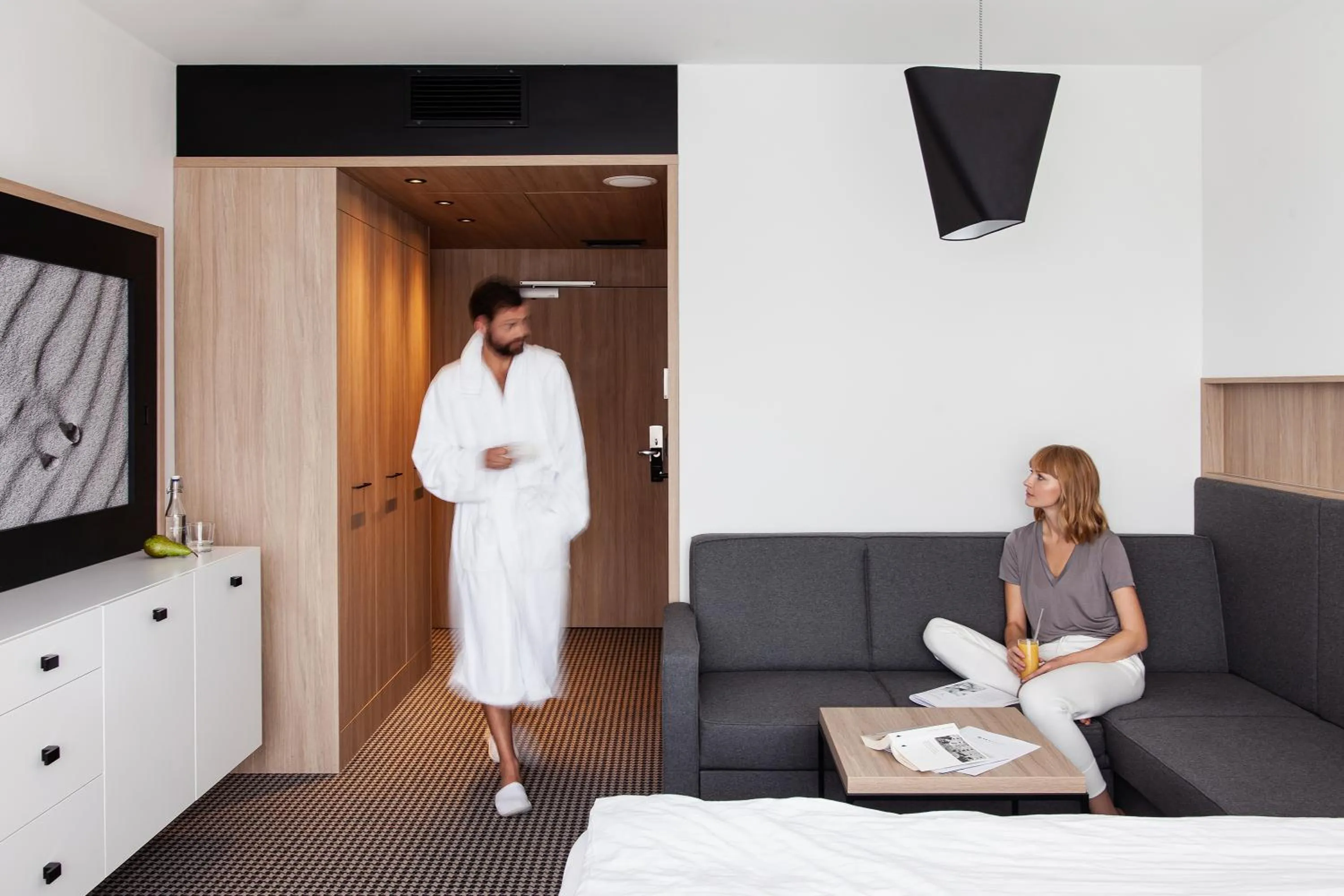 People in Hotel Shuum Boutique - Destigo Hotels