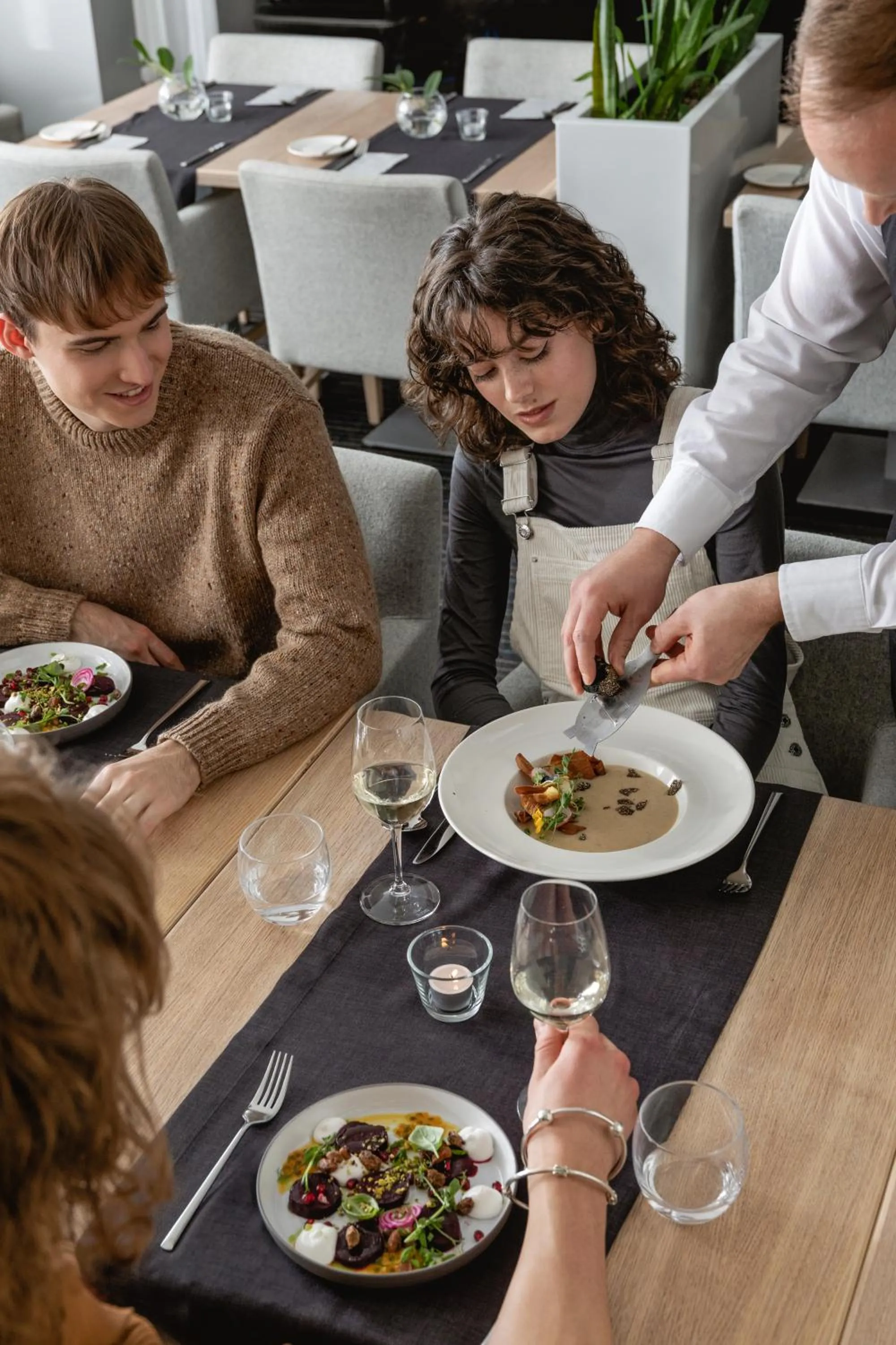 Food and drinks in Hotel Shuum Boutique - Destigo Hotels