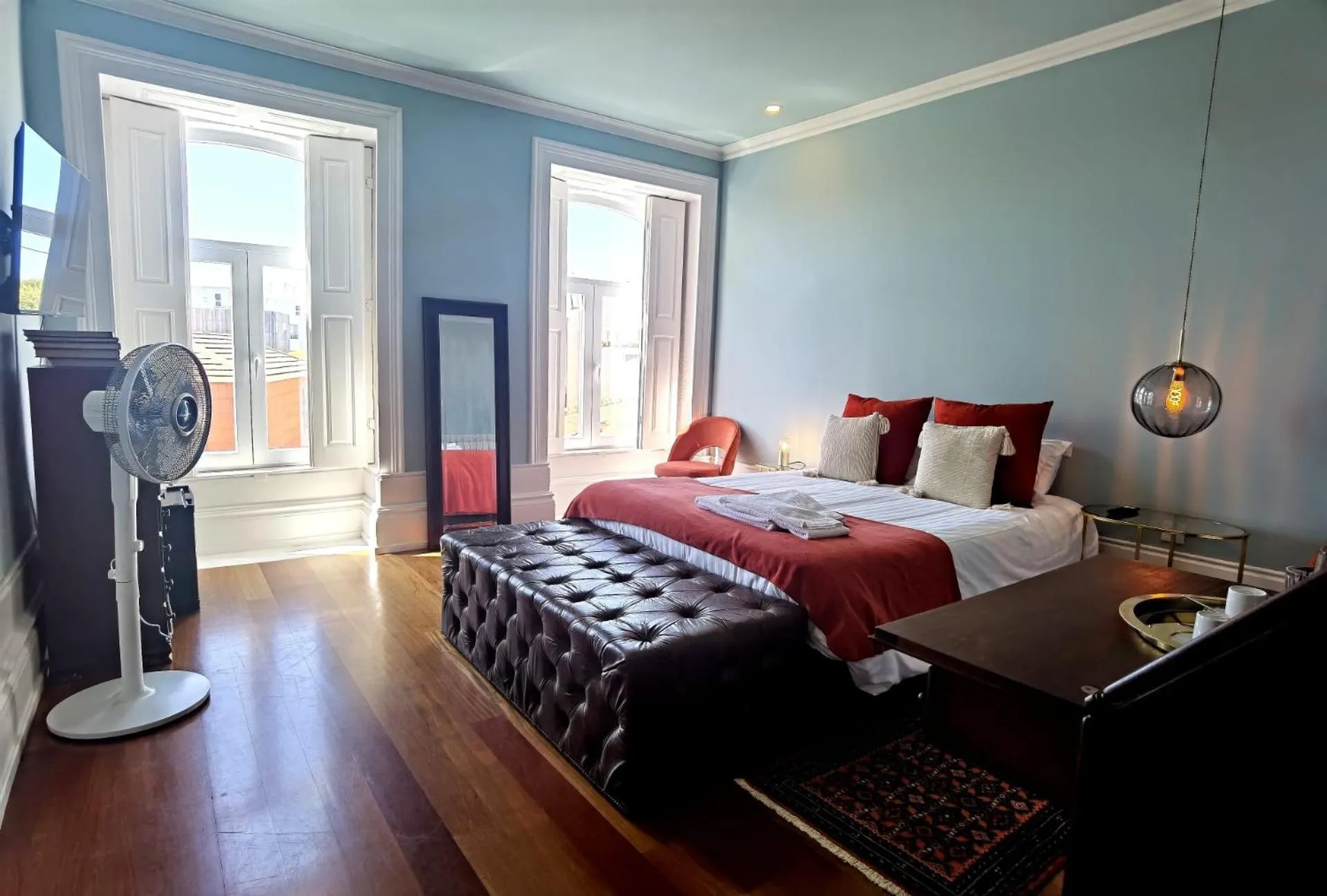 Photo of the whole room, Bed in Monsenhor52