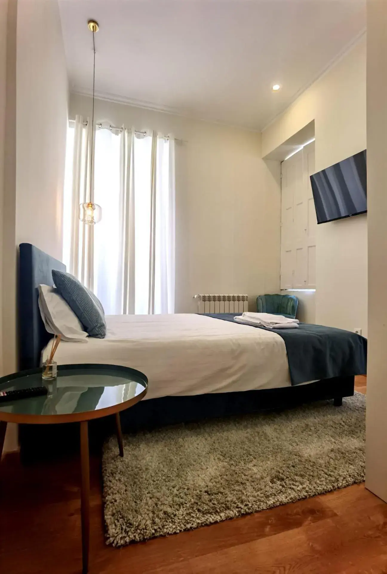 Double Room with Private Bathroom in Monsenhor52 Double Room with Private Bathroom in Monsenhor52