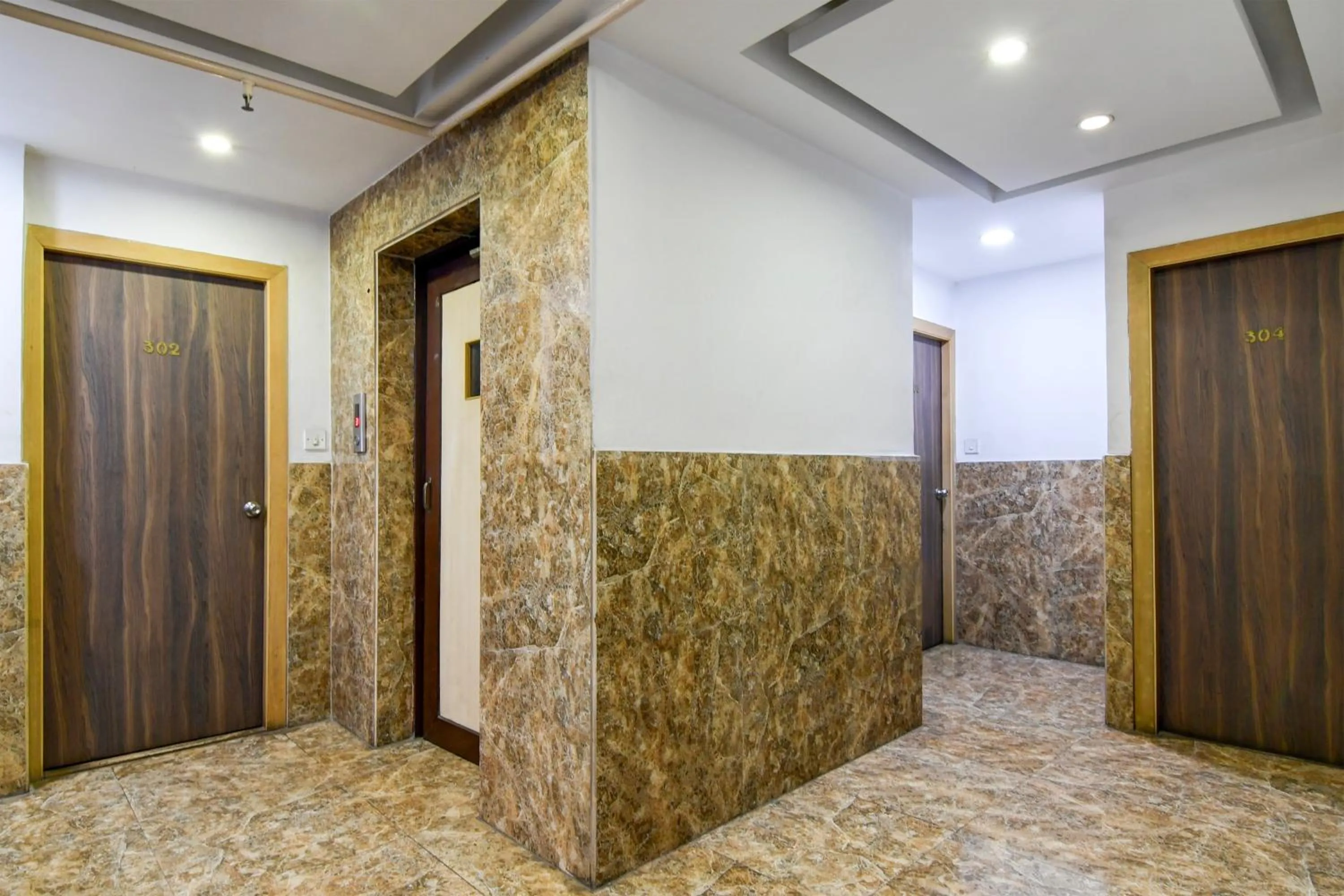 Lobby or reception in Super Collection O VIP Road Formerly Hotel Heritage