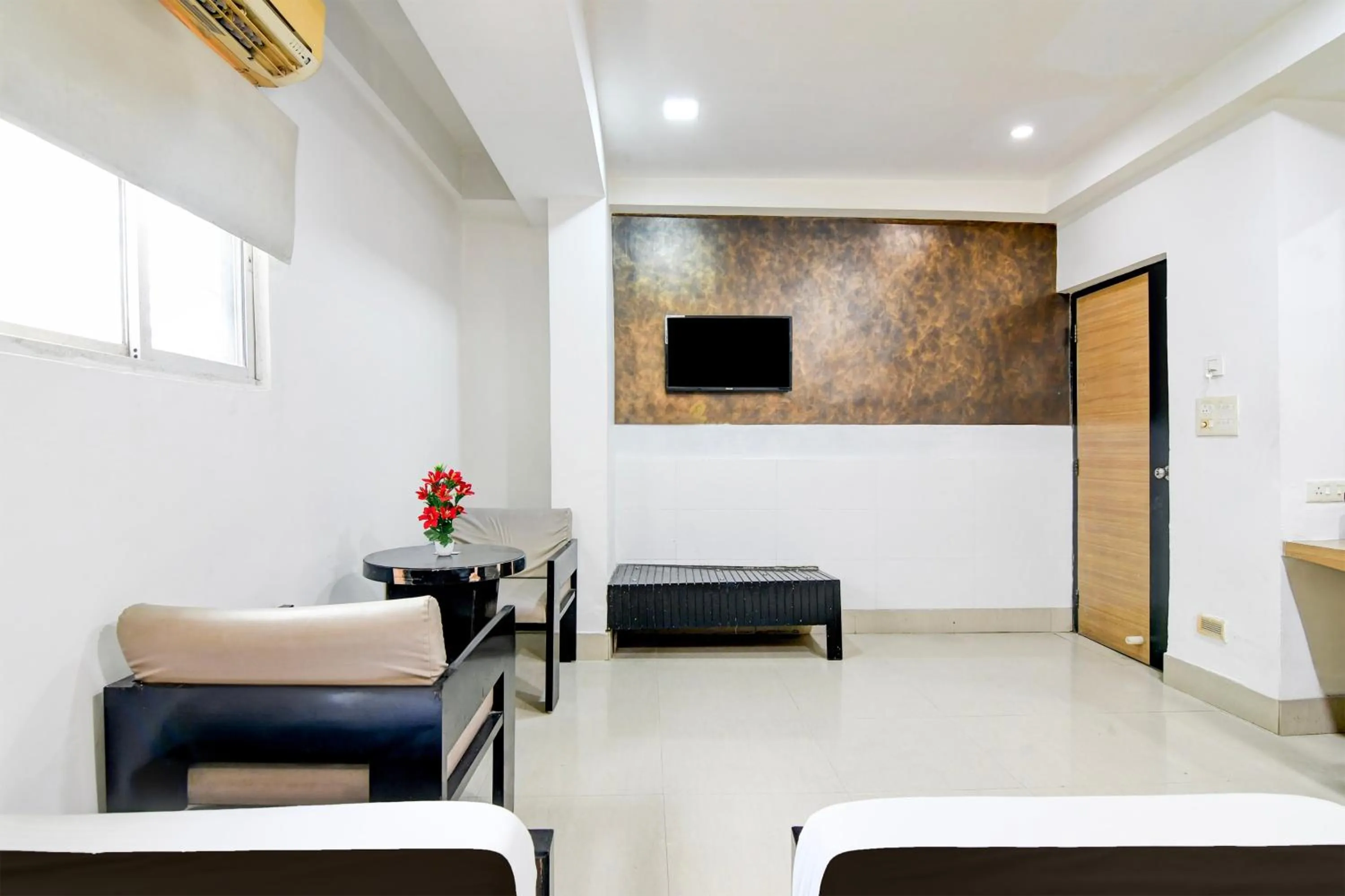 Bedroom, Bed in Super Collection O VIP Road Formerly Hotel Heritage