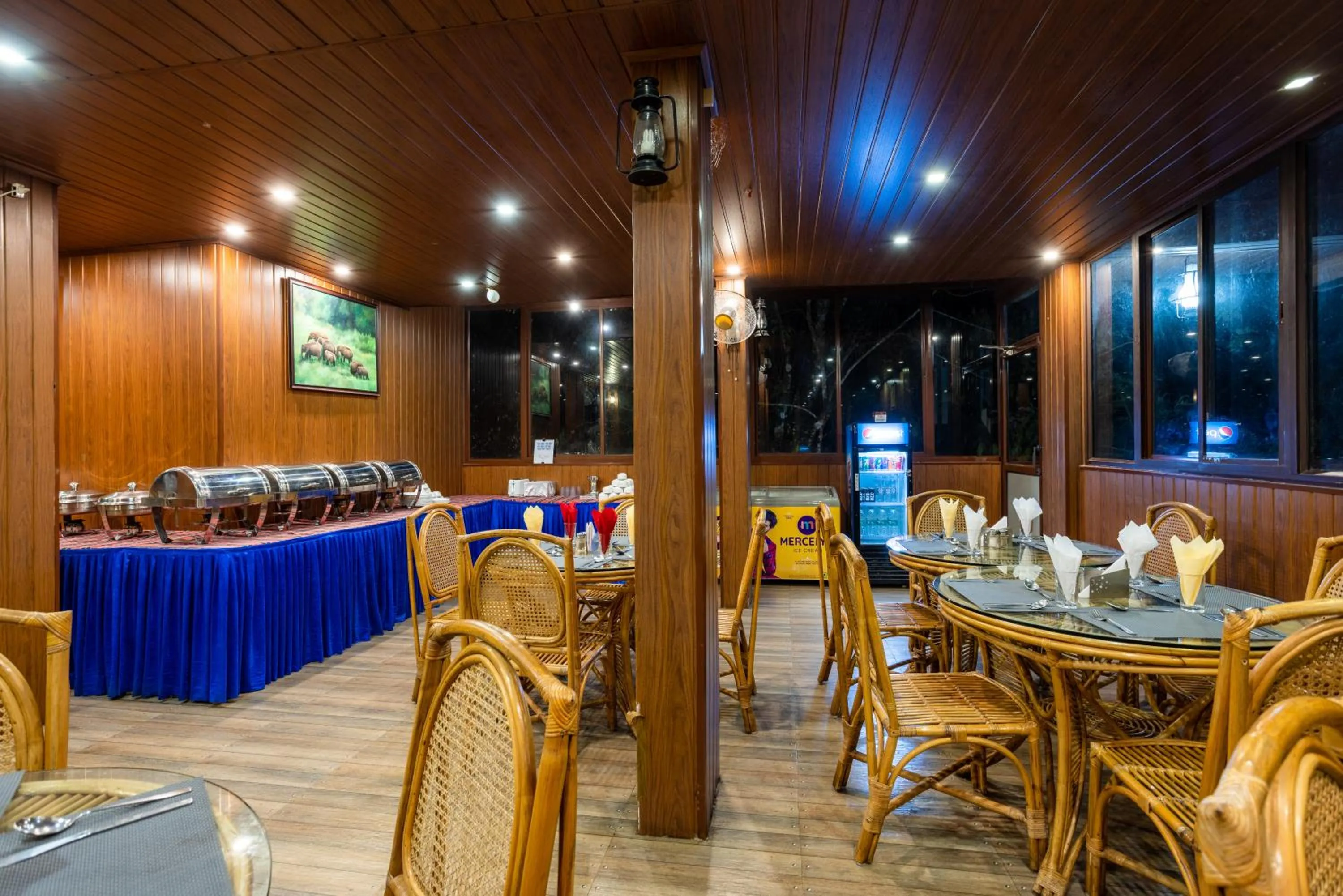 Restaurant/places to eat in Eterno Camellia & Elettaria Resort with Pool