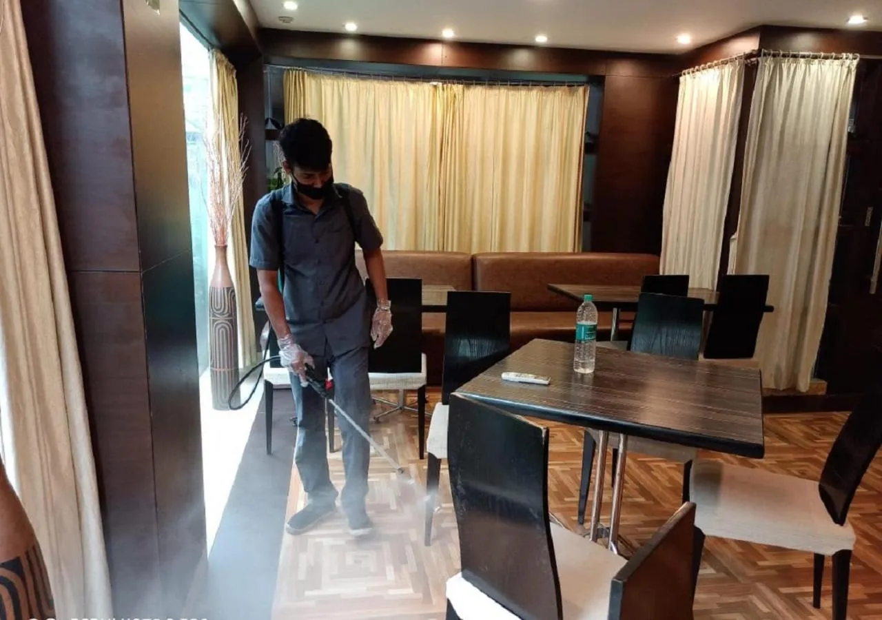 Restaurant/places to eat in The CORPORATE