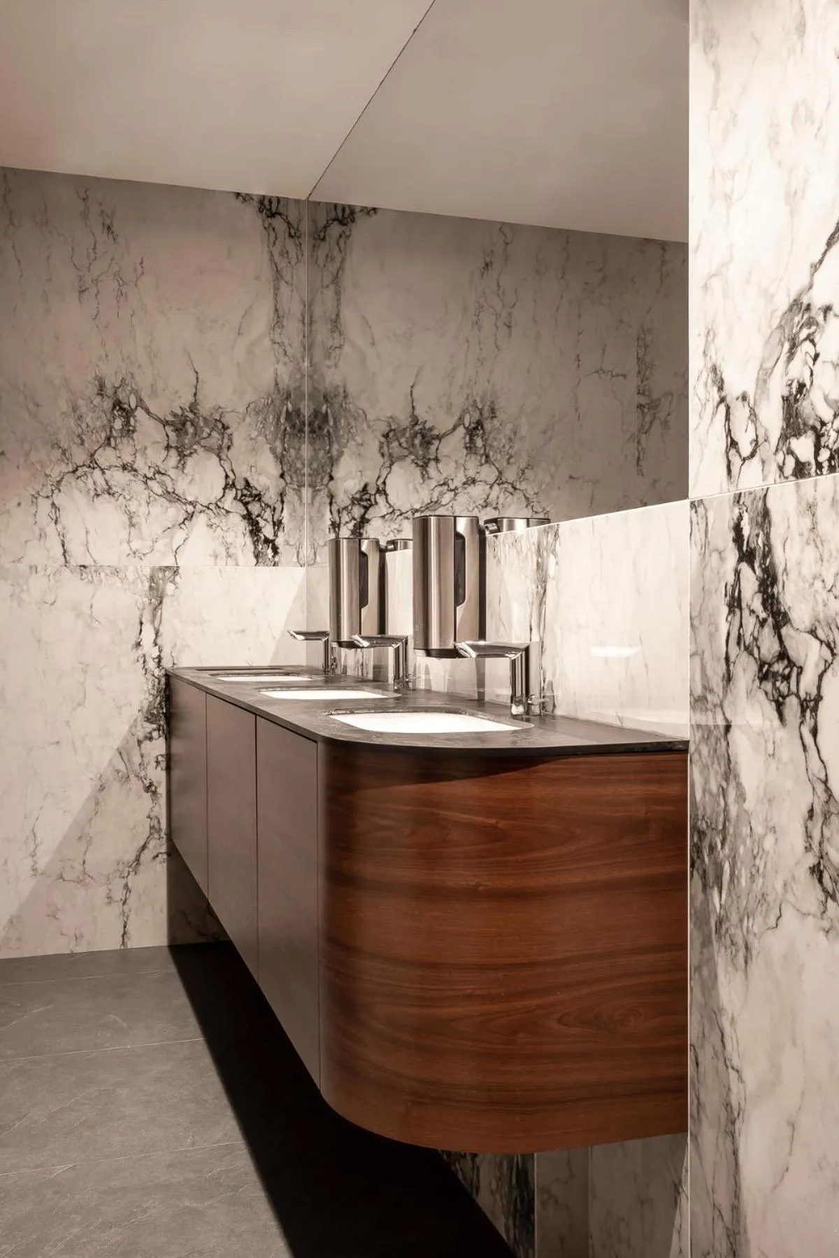 Bathroom in Dwór w Tomaszowicach