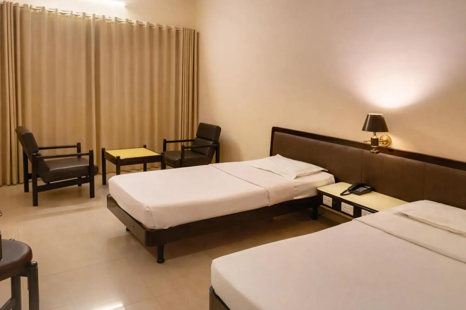Bedroom in Hotel Indraprastha