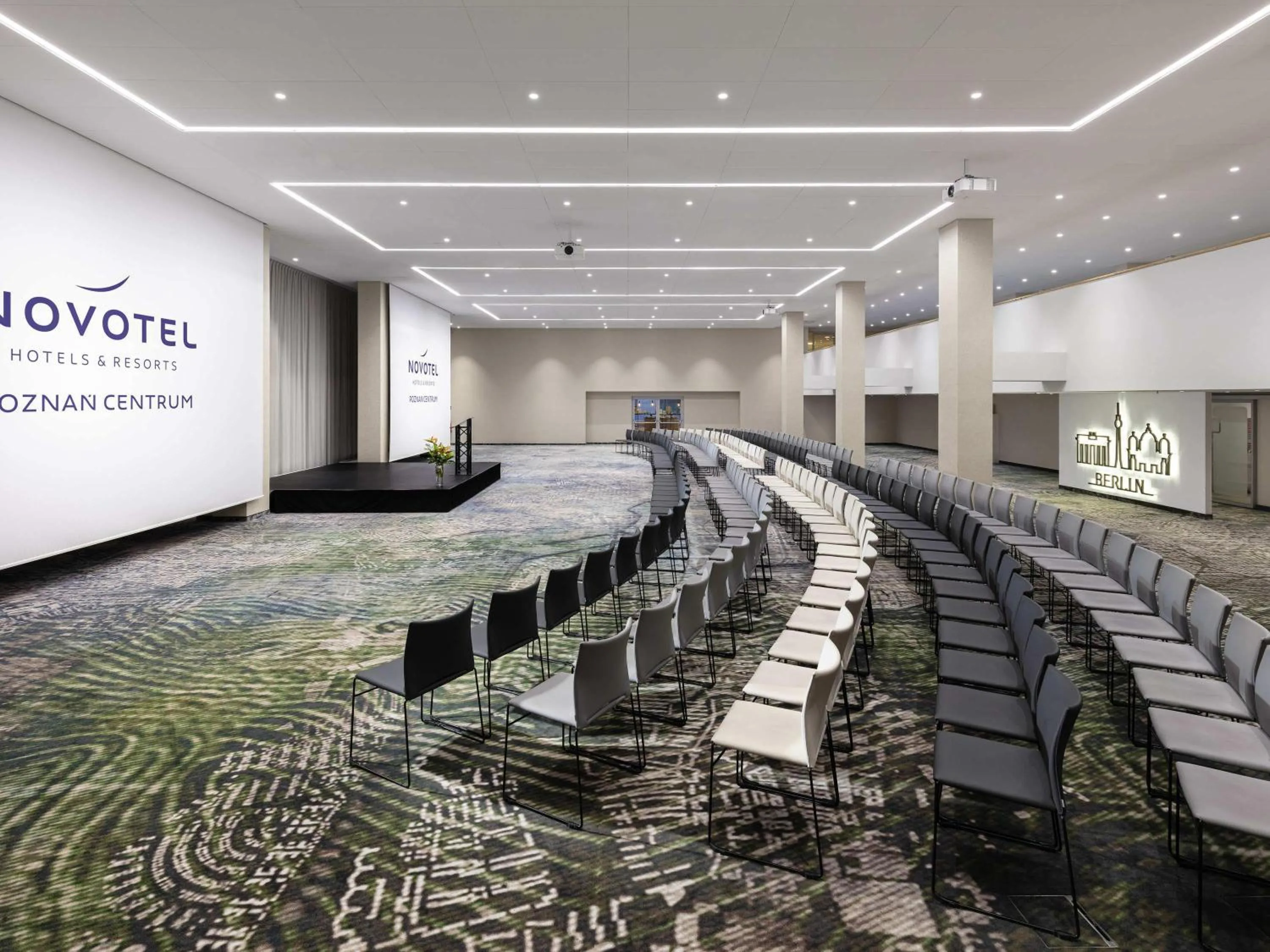 Meeting/conference room in Novotel Poznan Centrum