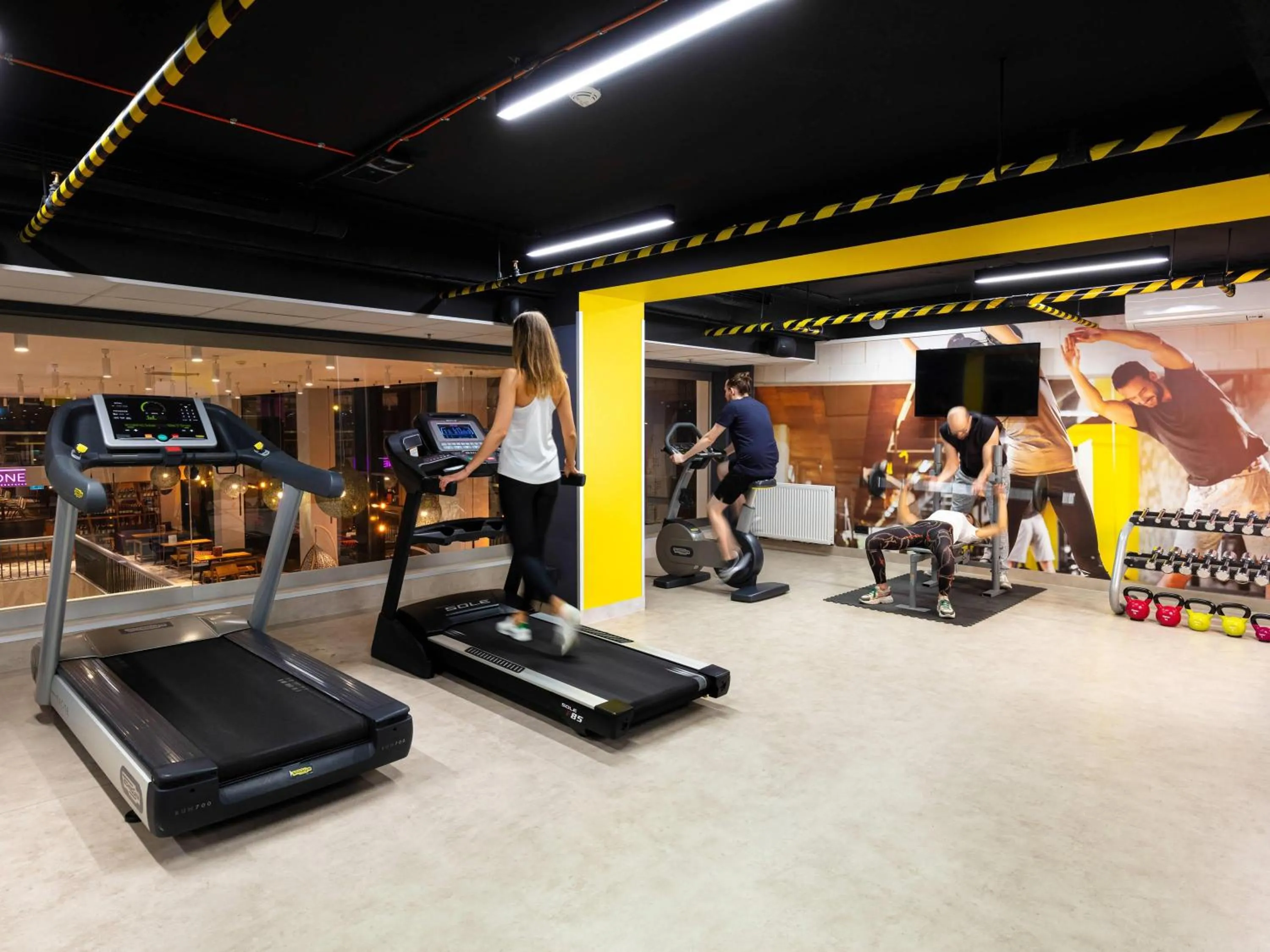 Fitness centre/facilities in Novotel Poznan Centrum
