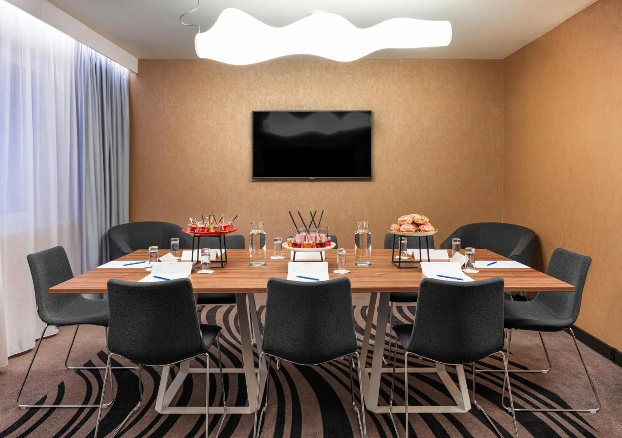 Living room in Novotel Poznan Centrum