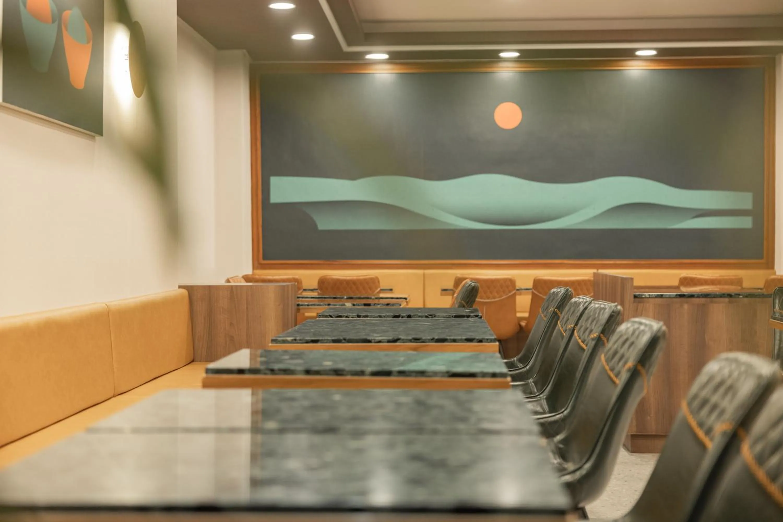 Restaurant/places to eat in Kindness Hotel - Weiwuying Branch