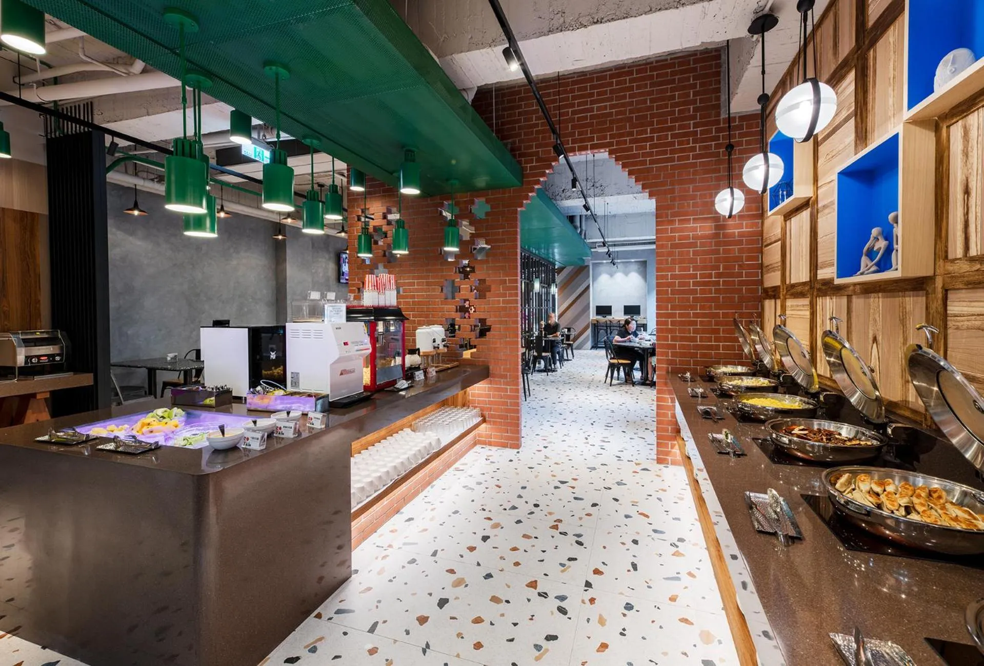 Royal Group Hotel Xiong Zhong Branch