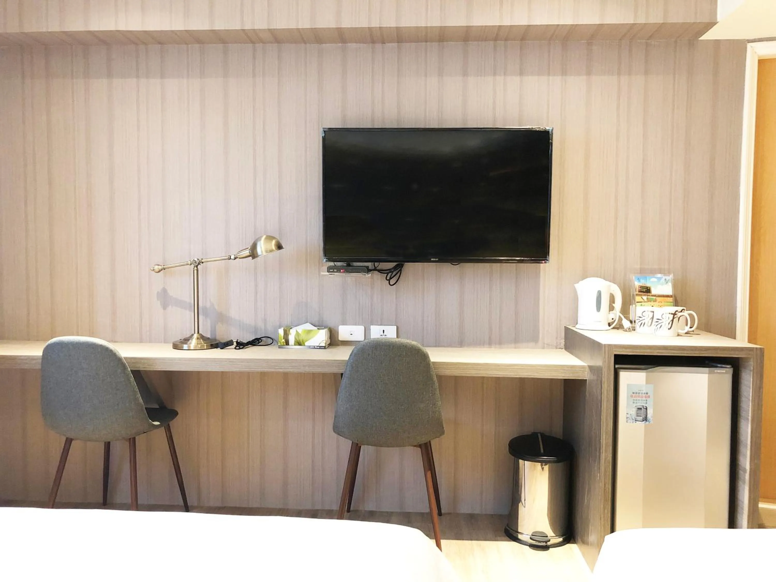 TV and multimedia, Bed in La Hotel-Baseball Theme Hall