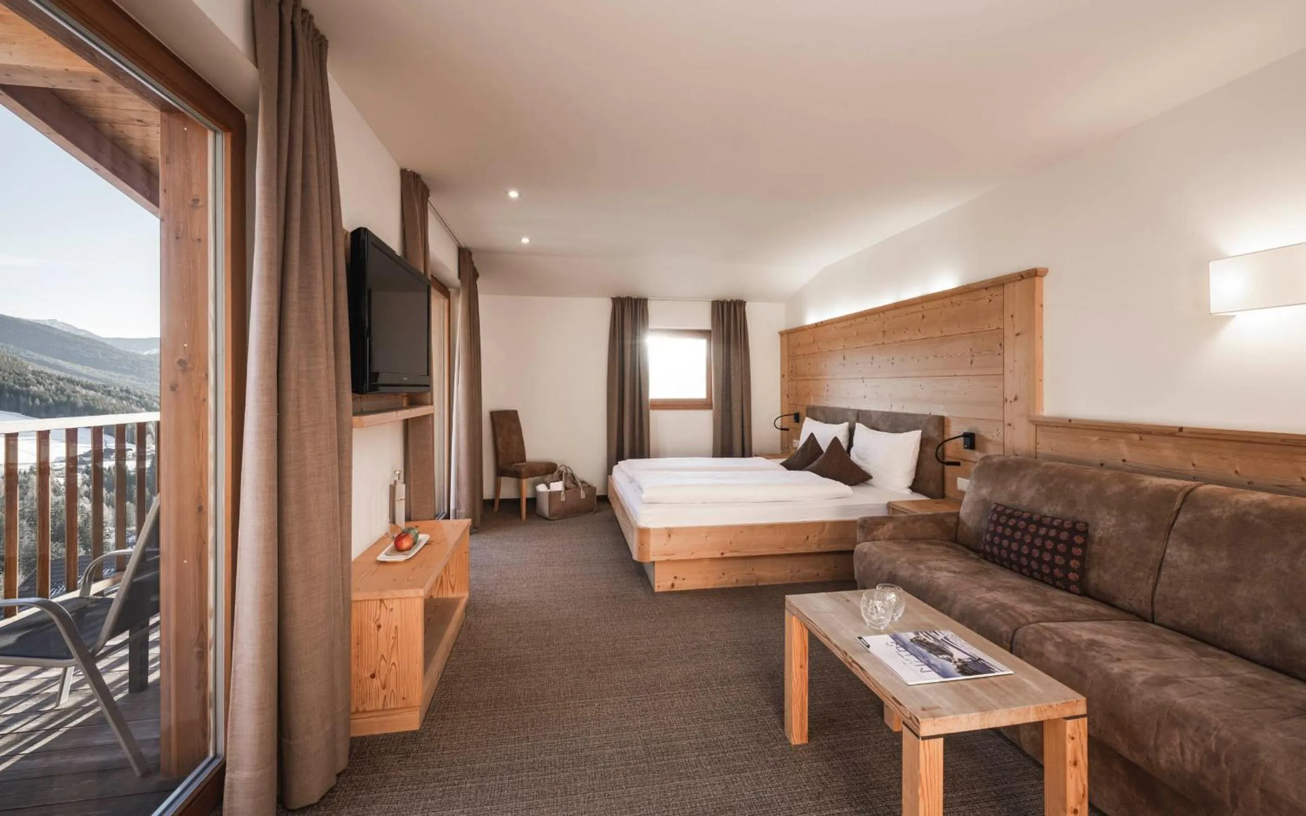 Photo of the whole room, Bed in Hotel Fernblick