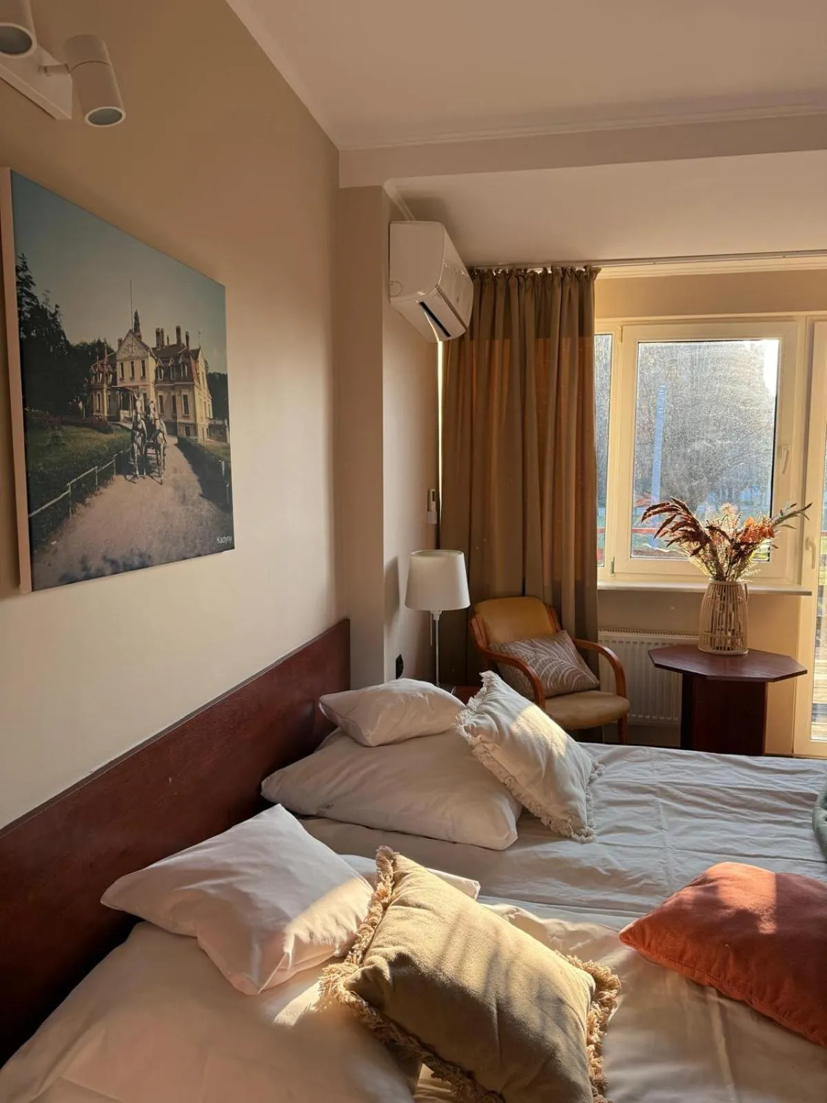 Bed in Hotel Kopernik