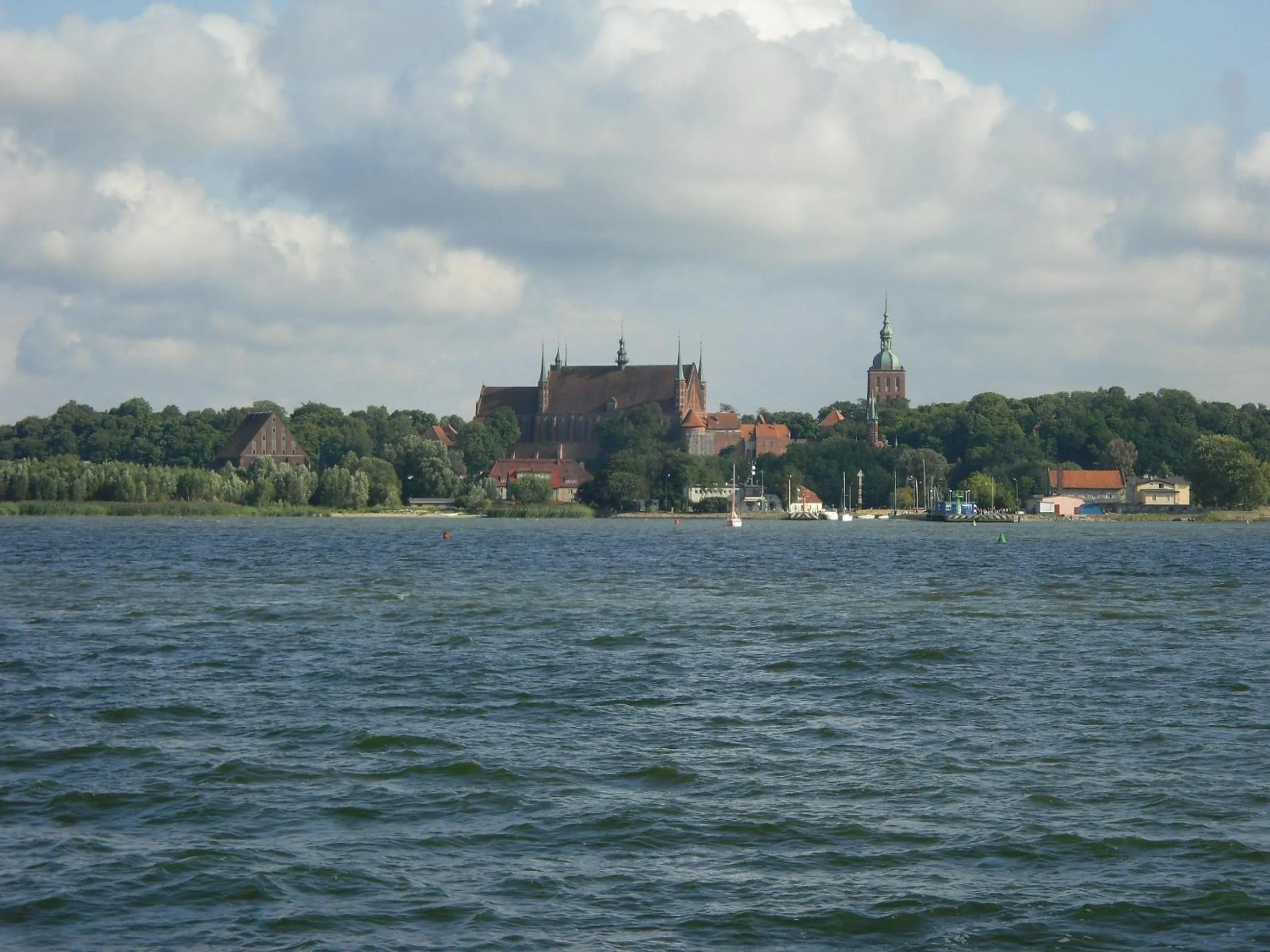 Area and facilities in Hotel Kopernik