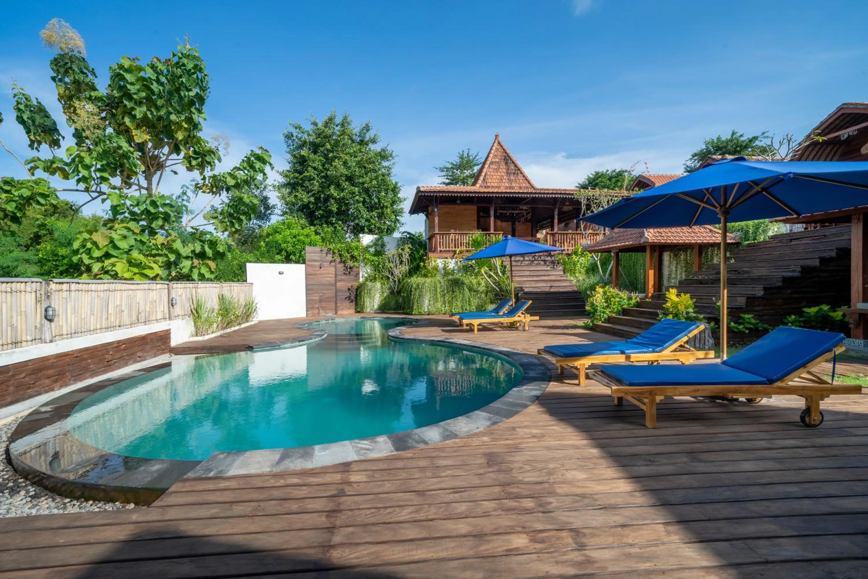 Property building in Lumbung Sari