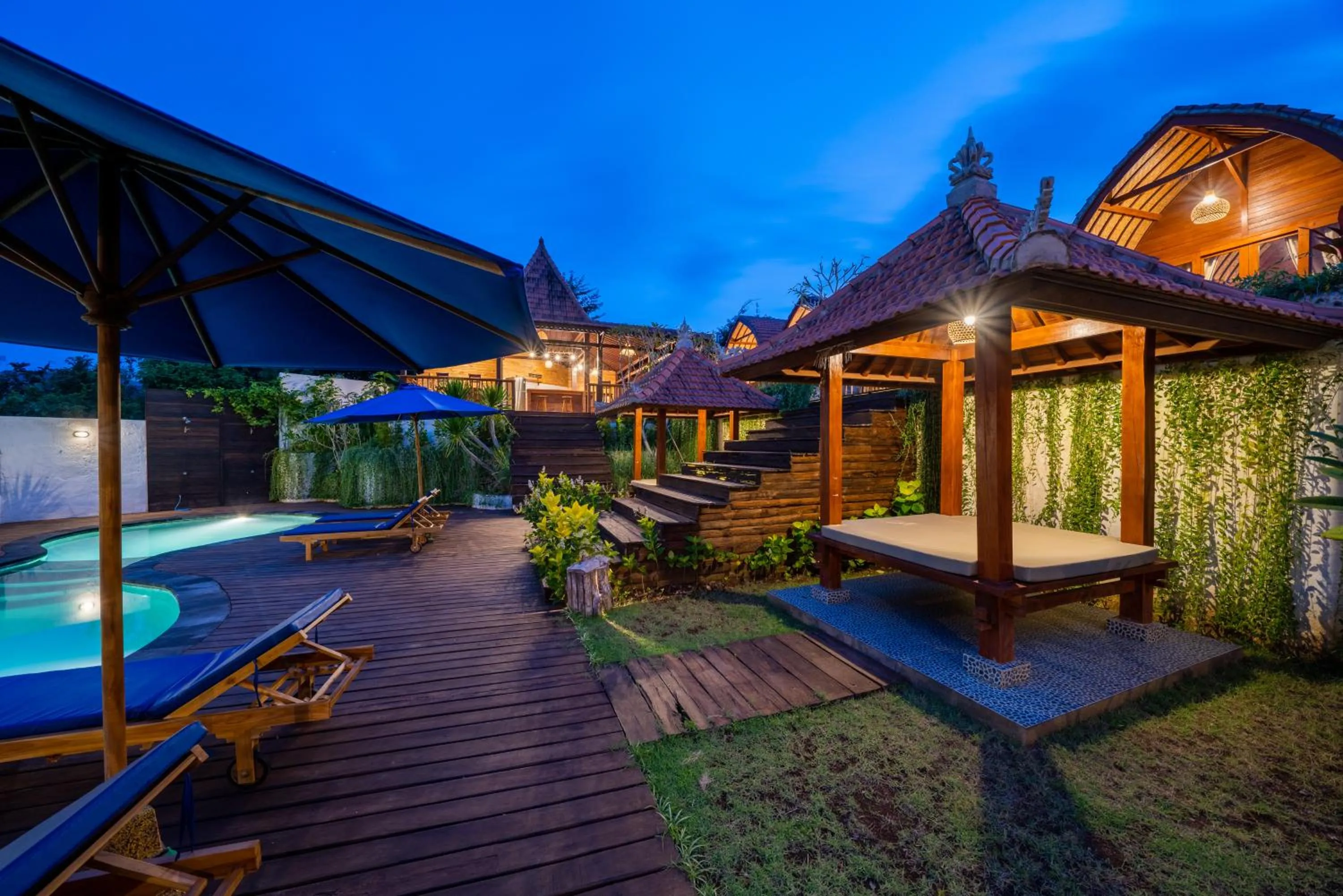 Property building in Lumbung Sari