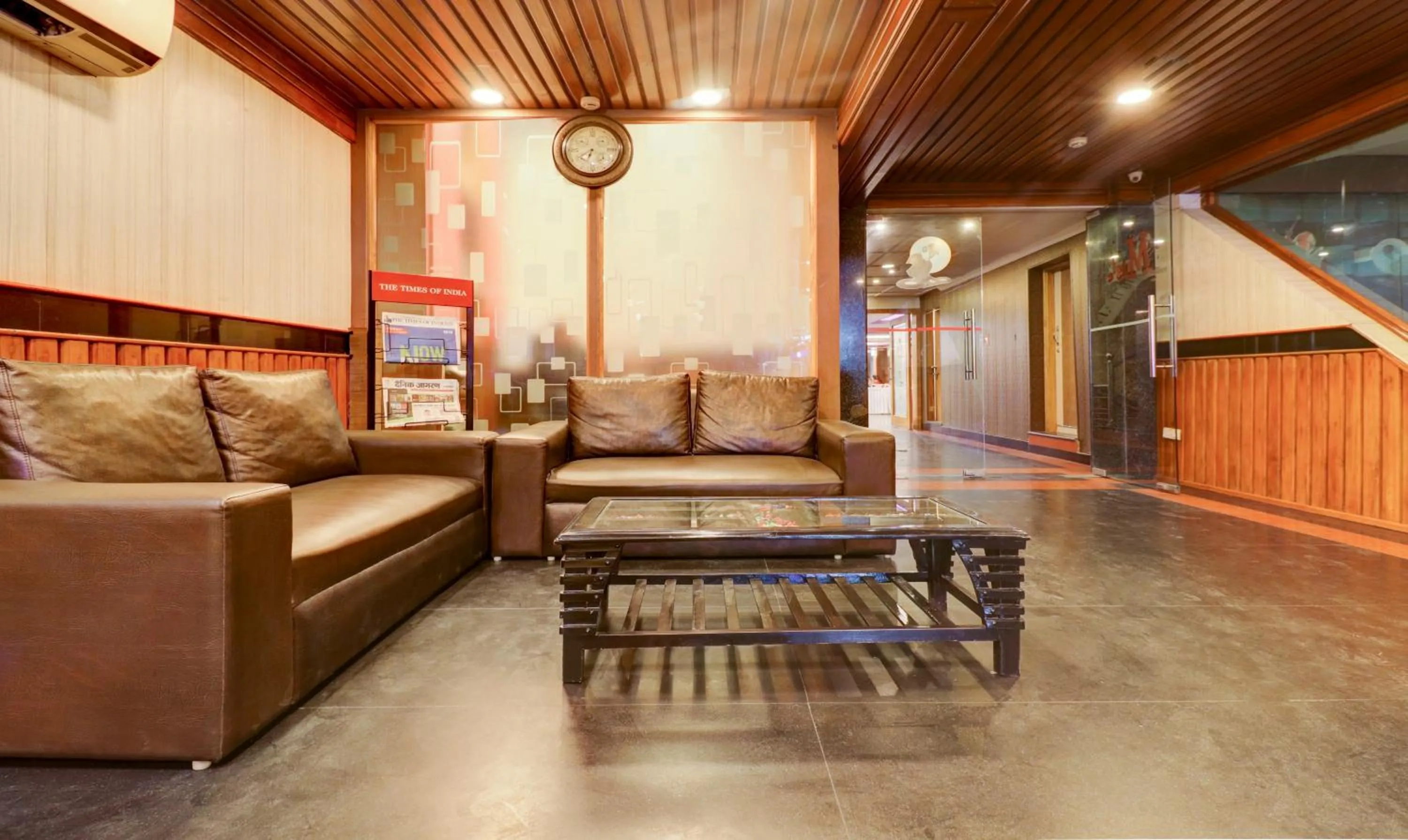 Seating area in Treebo Calista, Patel Nagar