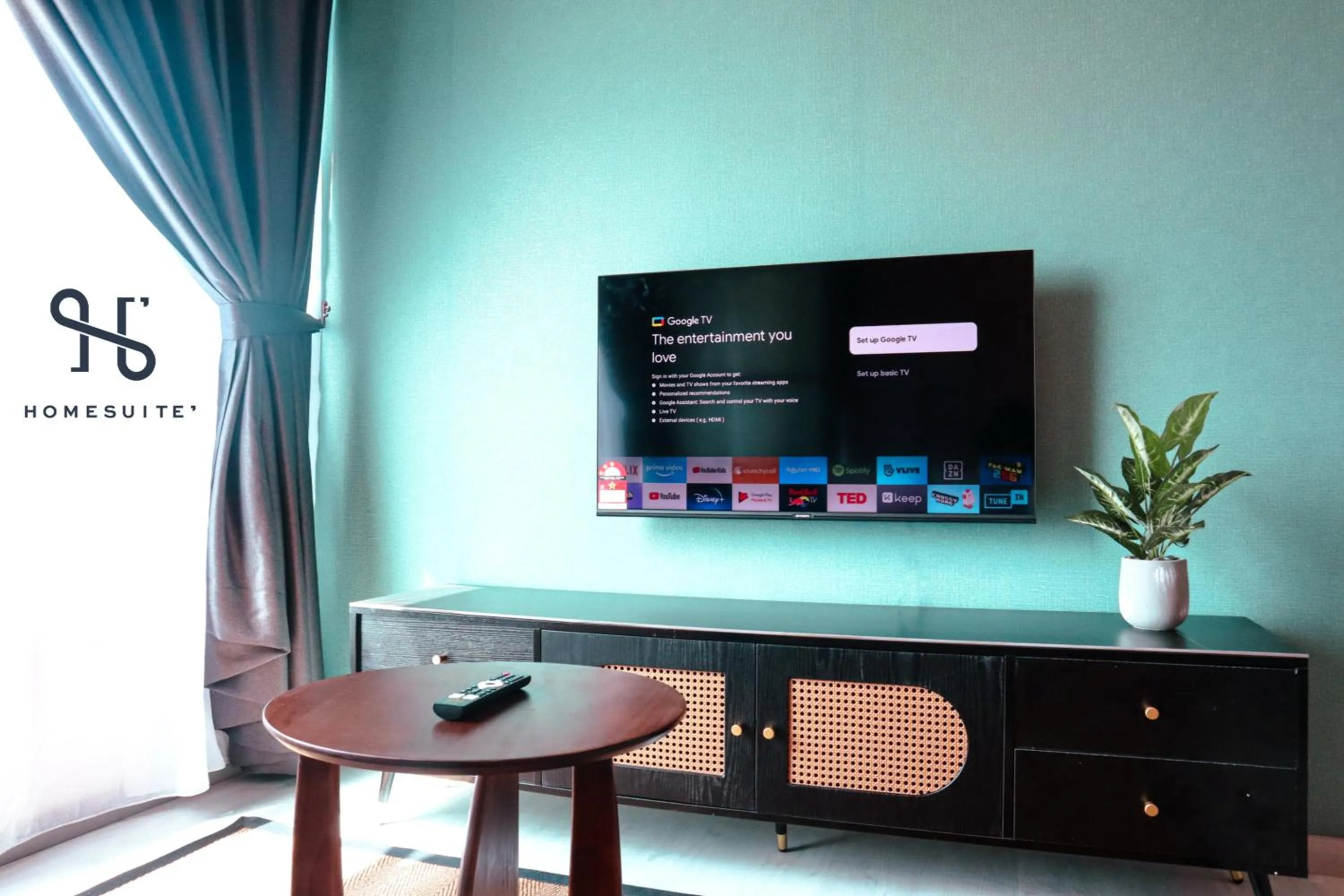 TV and multimedia in Homesuite' Home at Jesselton Quay