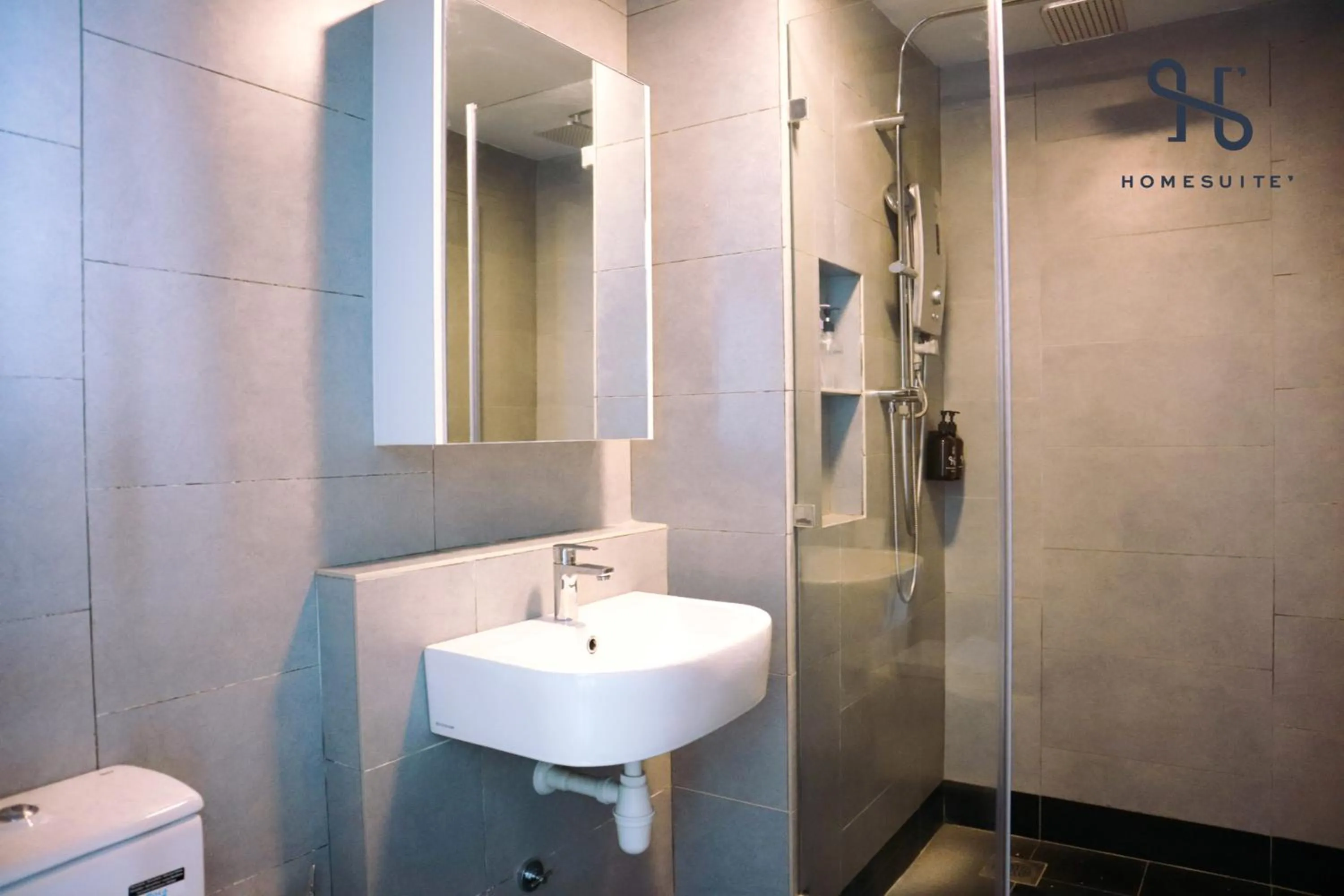 Toilet in Homesuite' Home at Jesselton Quay