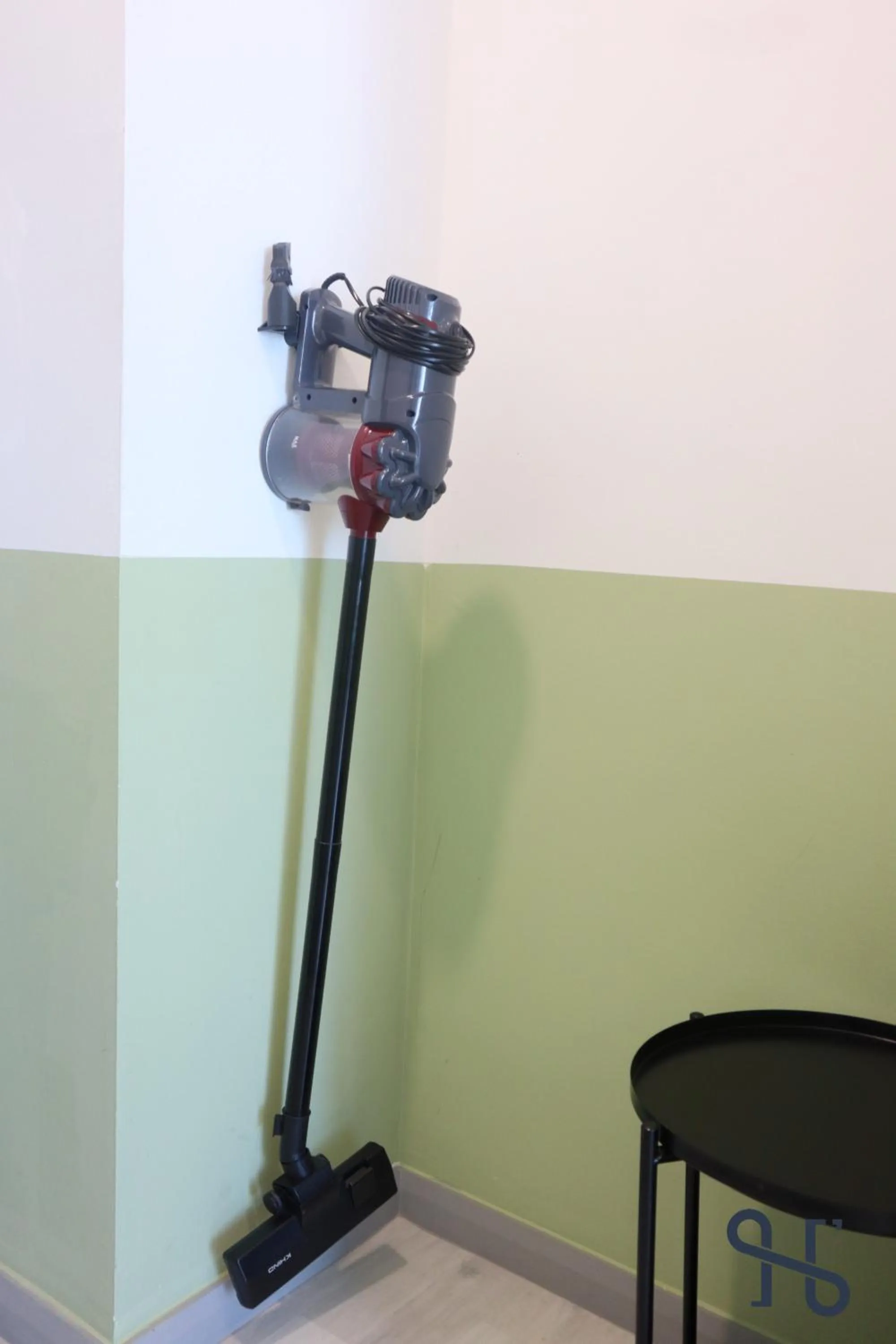 Business facilities in Homesuite' Home at Jesselton Quay