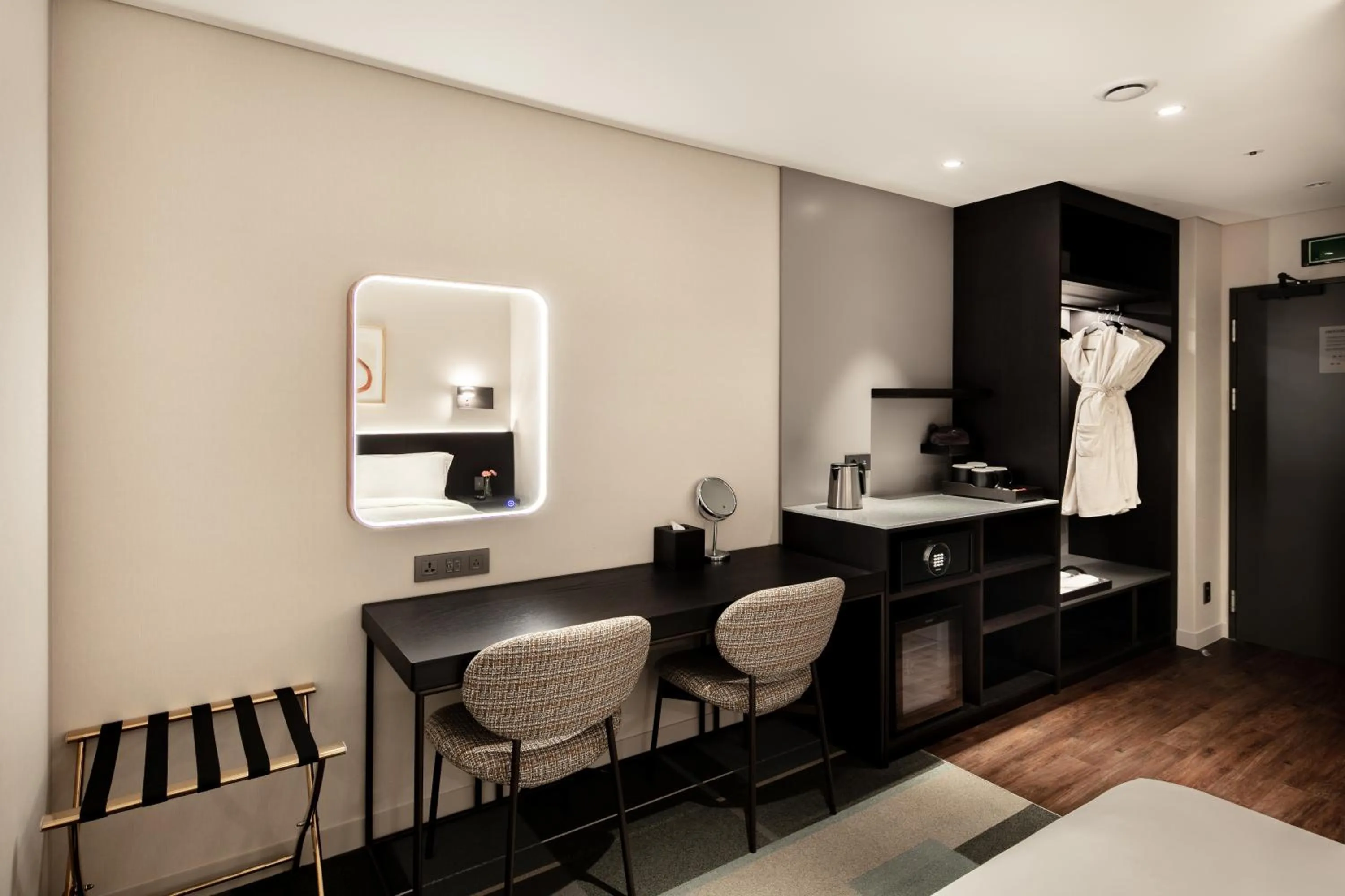 Photo of the whole room in G3 Hotel Chungmuro