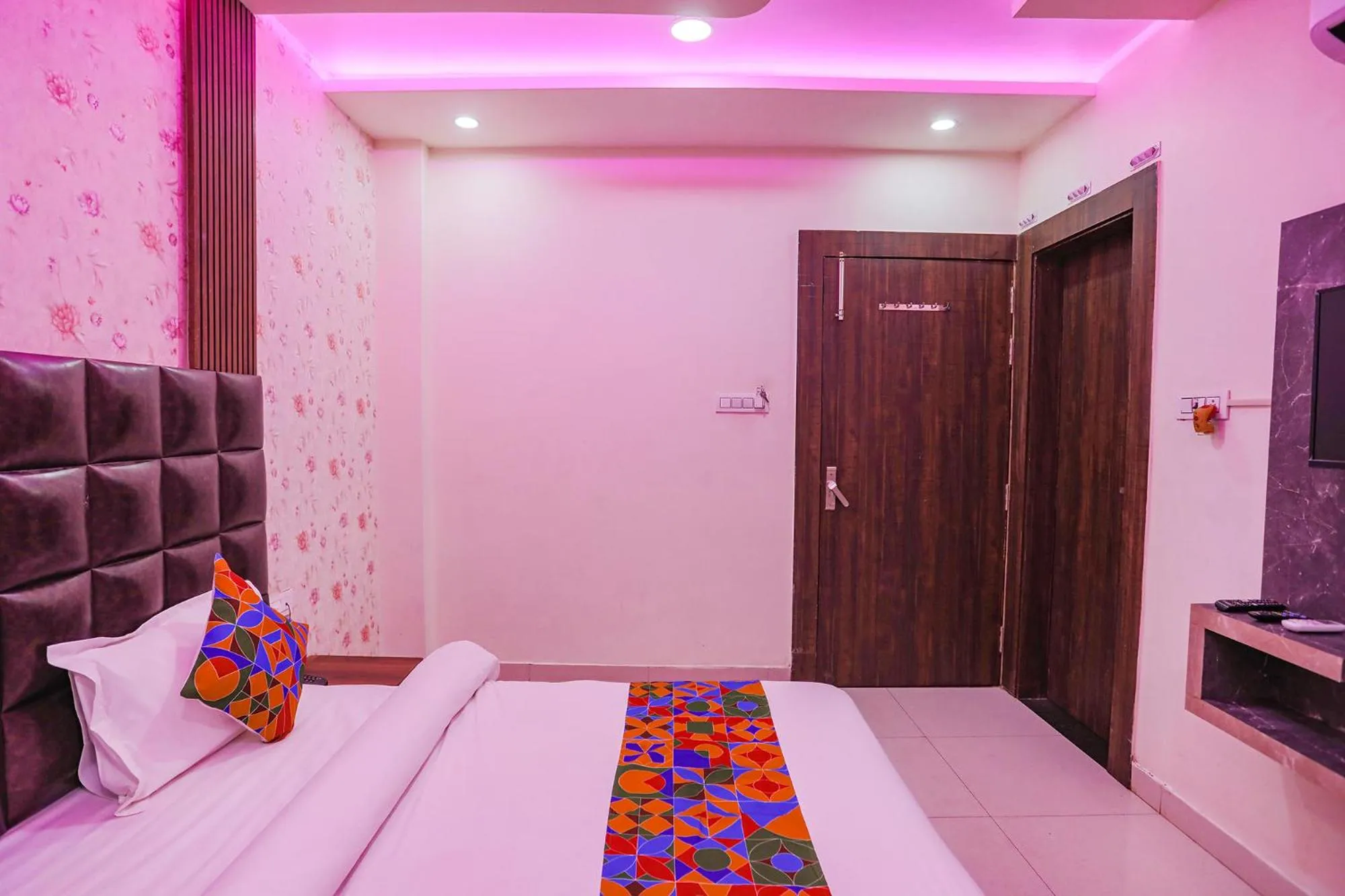 Bed in FabHotel Naman