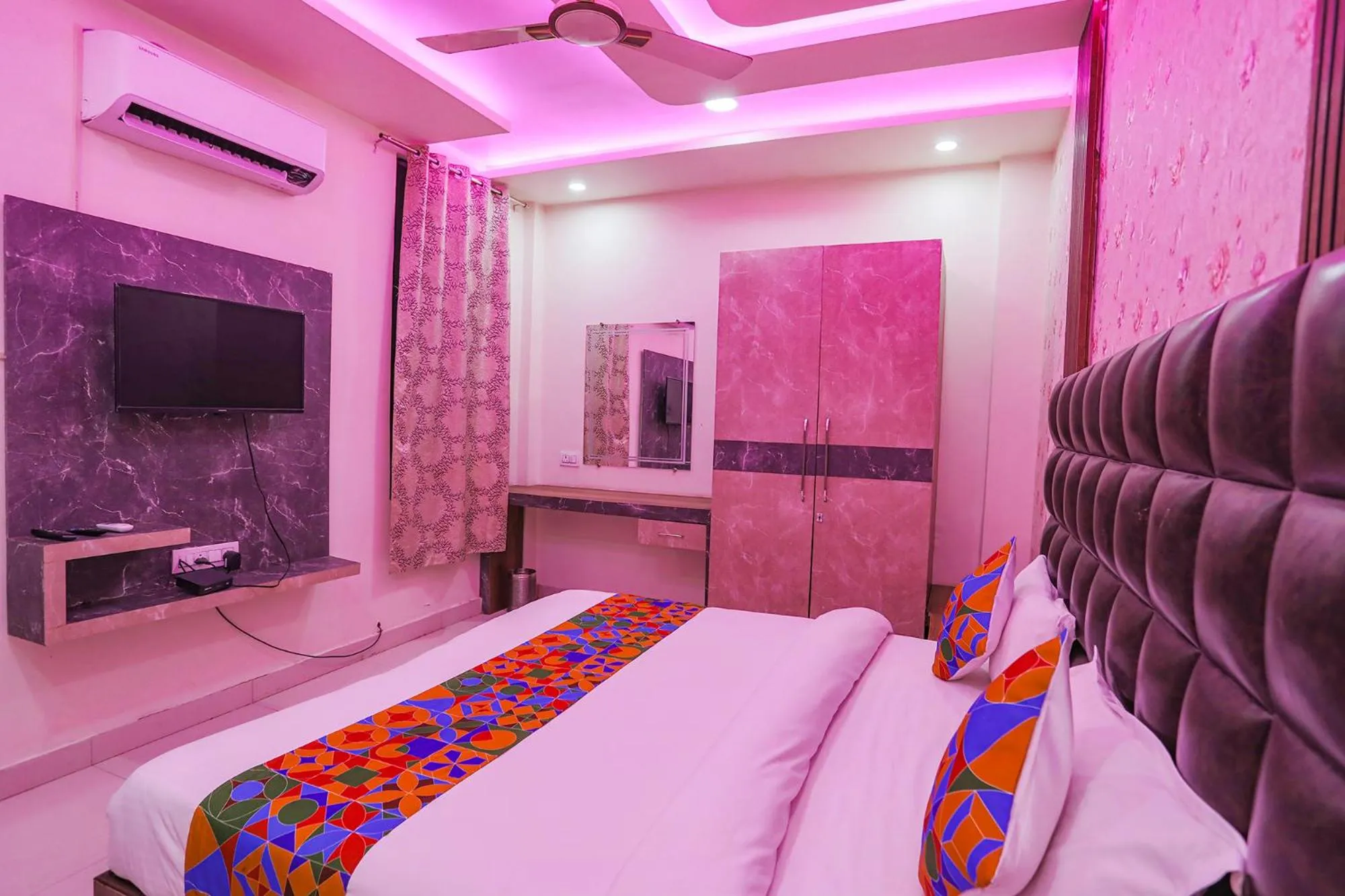 Bed in FabHotel Naman