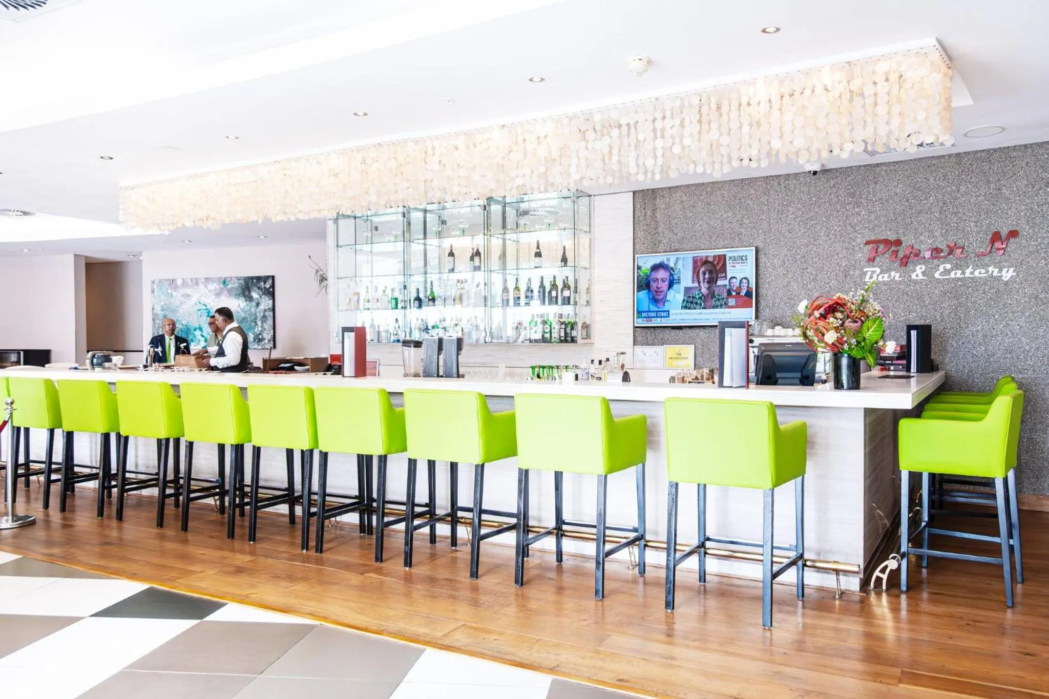 Lounge or bar in Holiday Inn Mauritius Mon Trésor by IHG