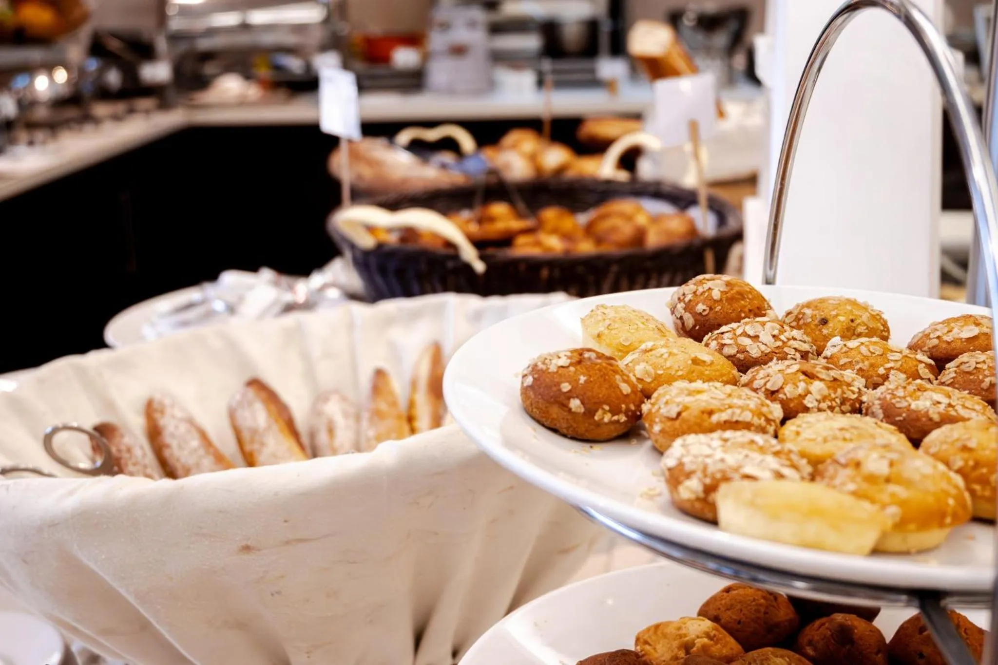 Restaurant/places to eat in Holiday Inn Mauritius Mon Trésor by IHG