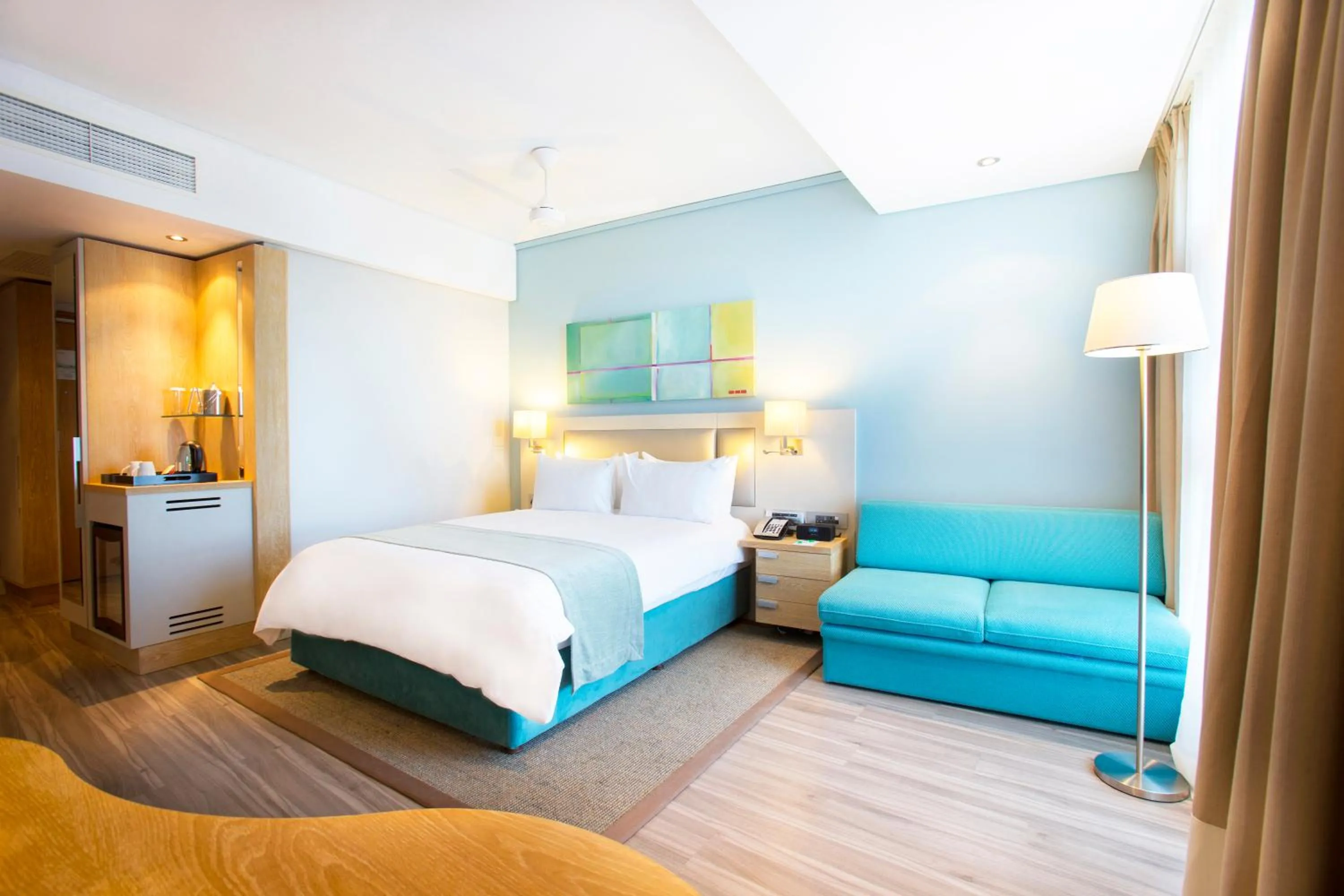 View (from property/room), Bed in Holiday Inn Mauritius Mon Trésor by IHG