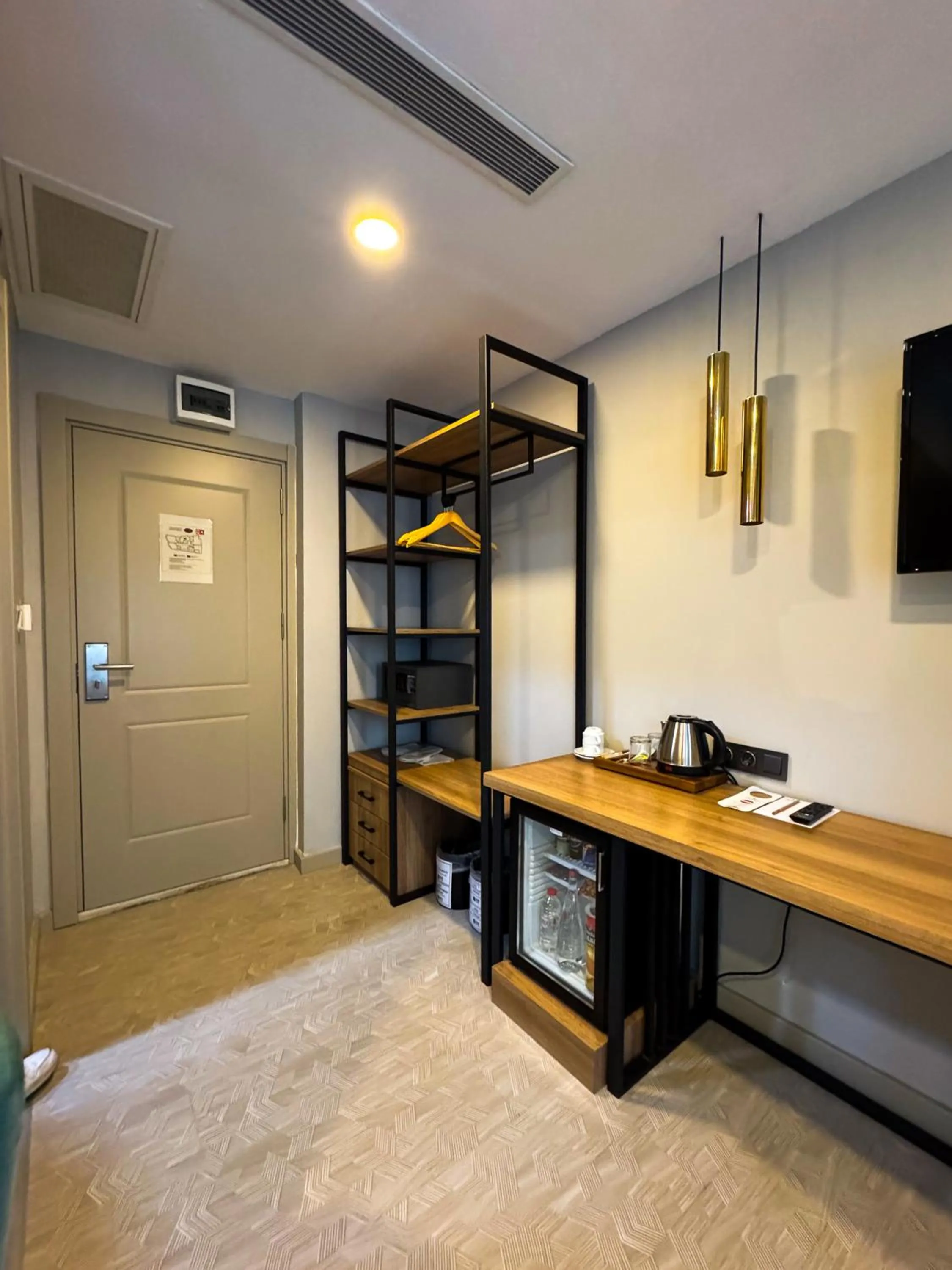 Coffee/tea facilities in Imagine Hotel-Special Category