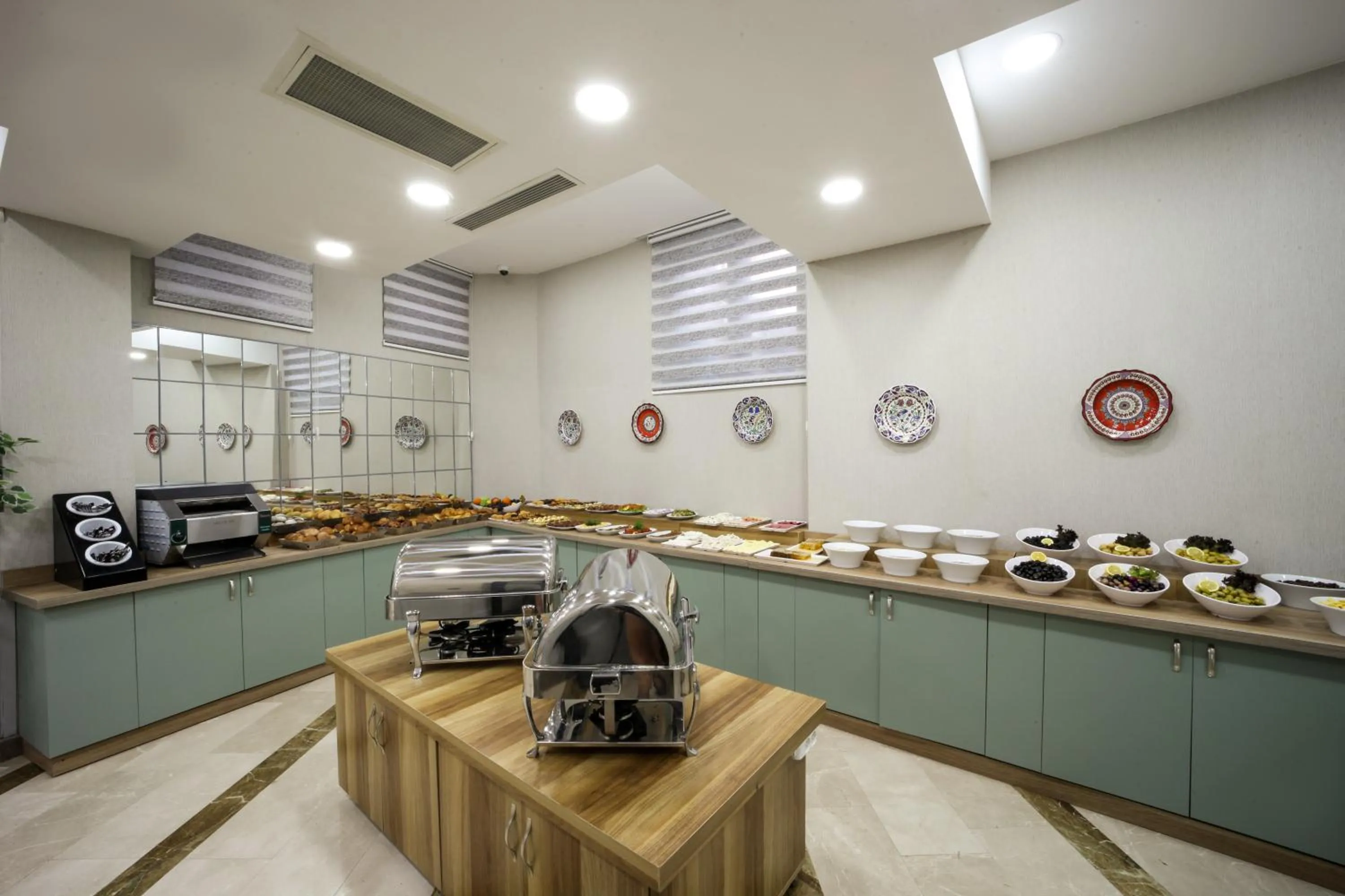 Restaurant/places to eat in Imagine Hotel-Special Category