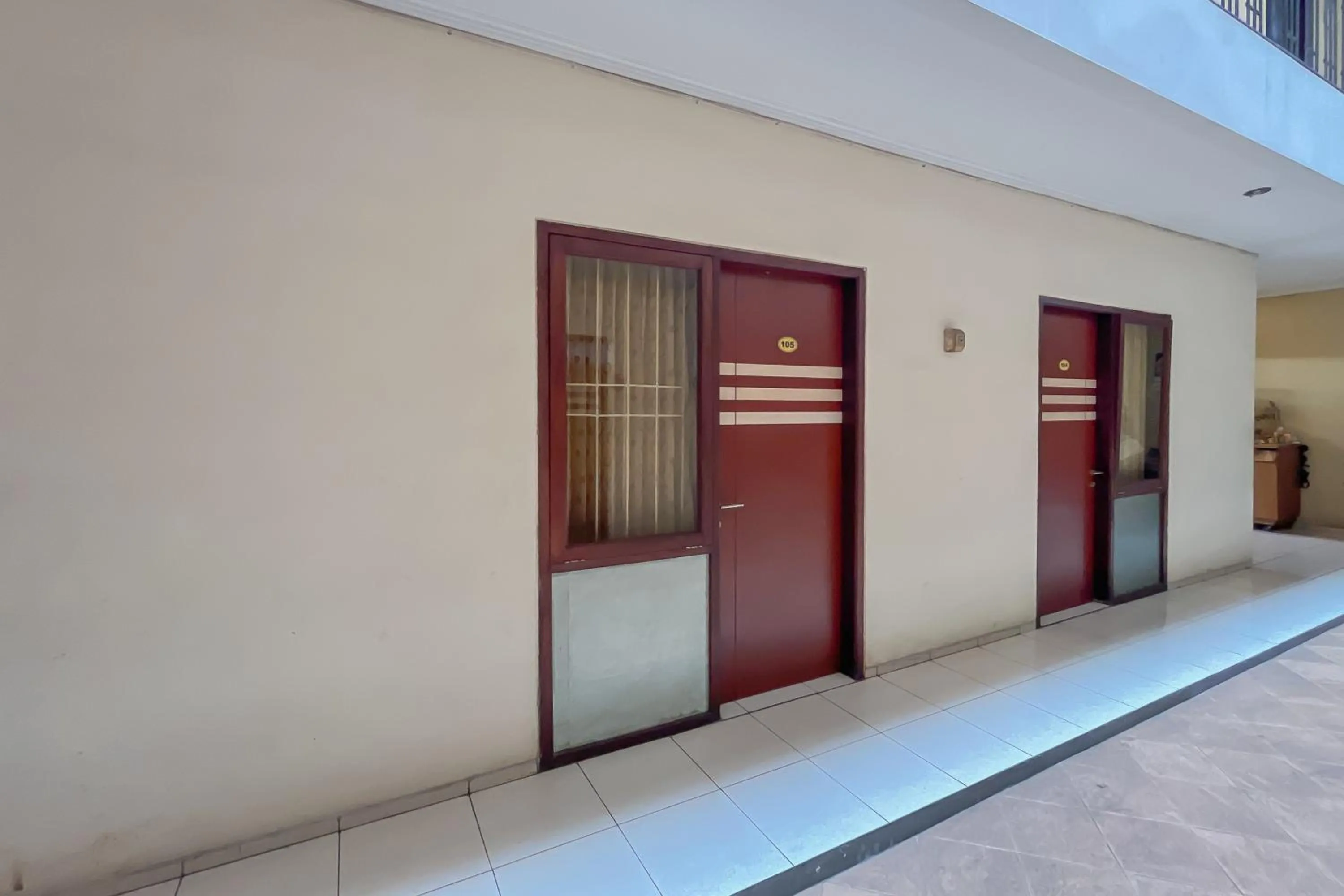 Property building in RedDoorz near Tegalega Park 2