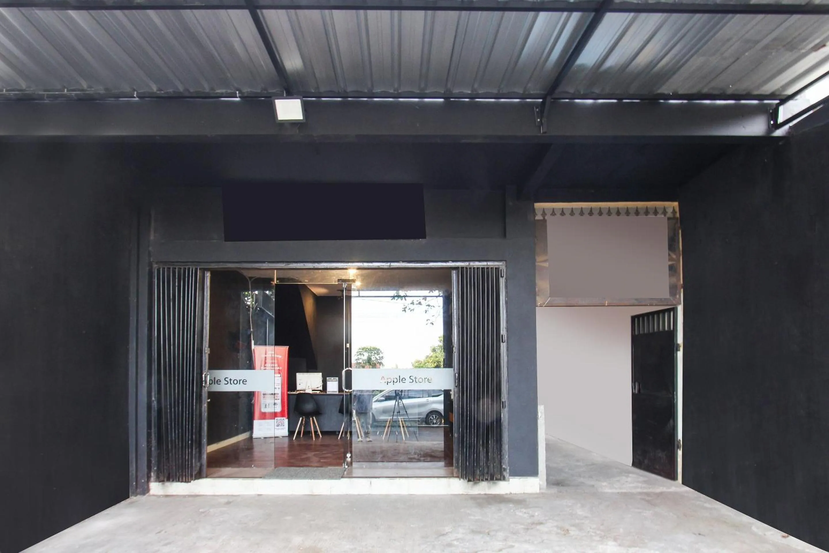 Facade/entrance in OYO 91391 Mutiara Syariah 3