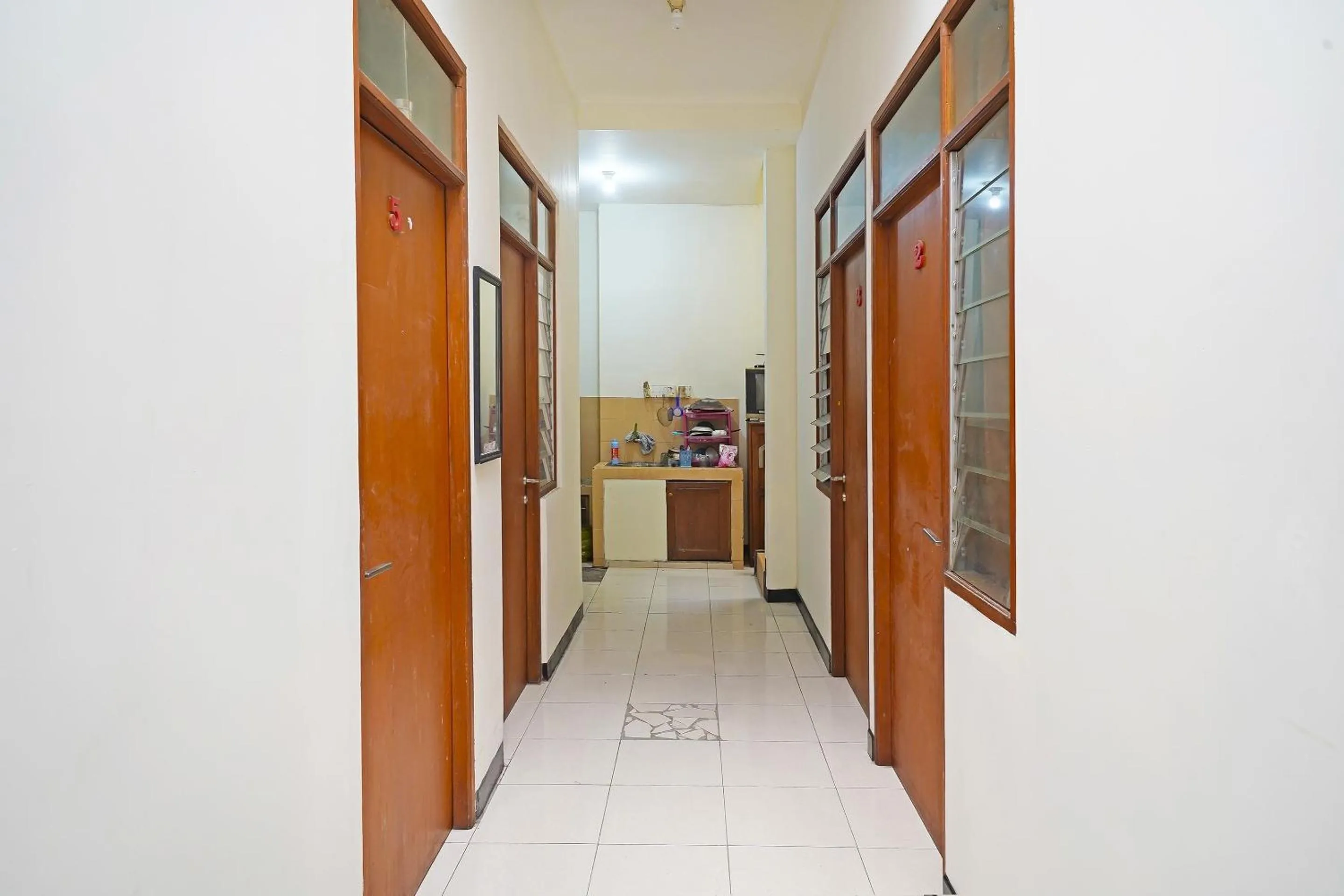 Lobby or reception in SPOT ON 91394 Pondok Paskal Syariah