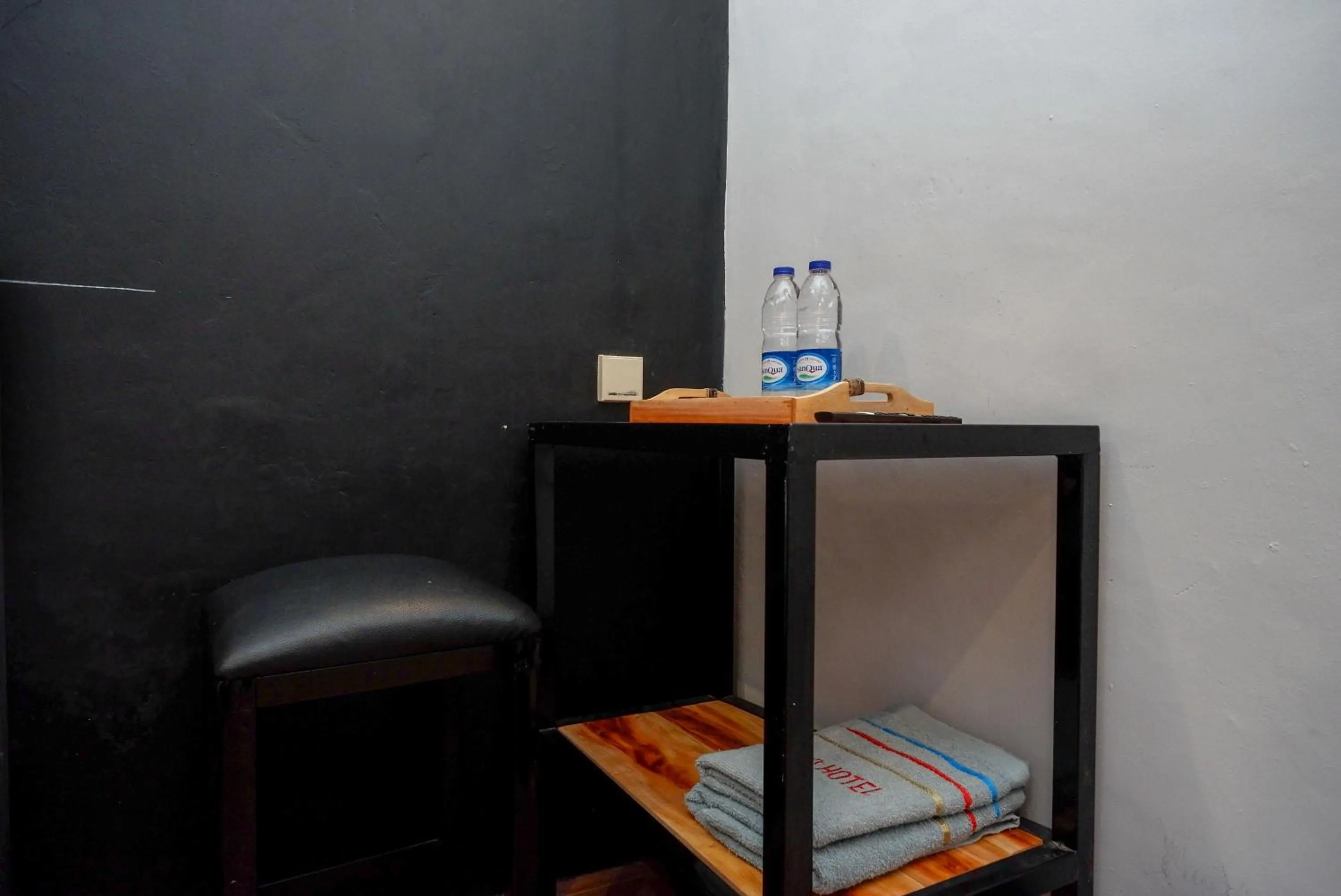 Coffee/tea facilities in RedDoorz @ Jalan Raya Baturaden 2