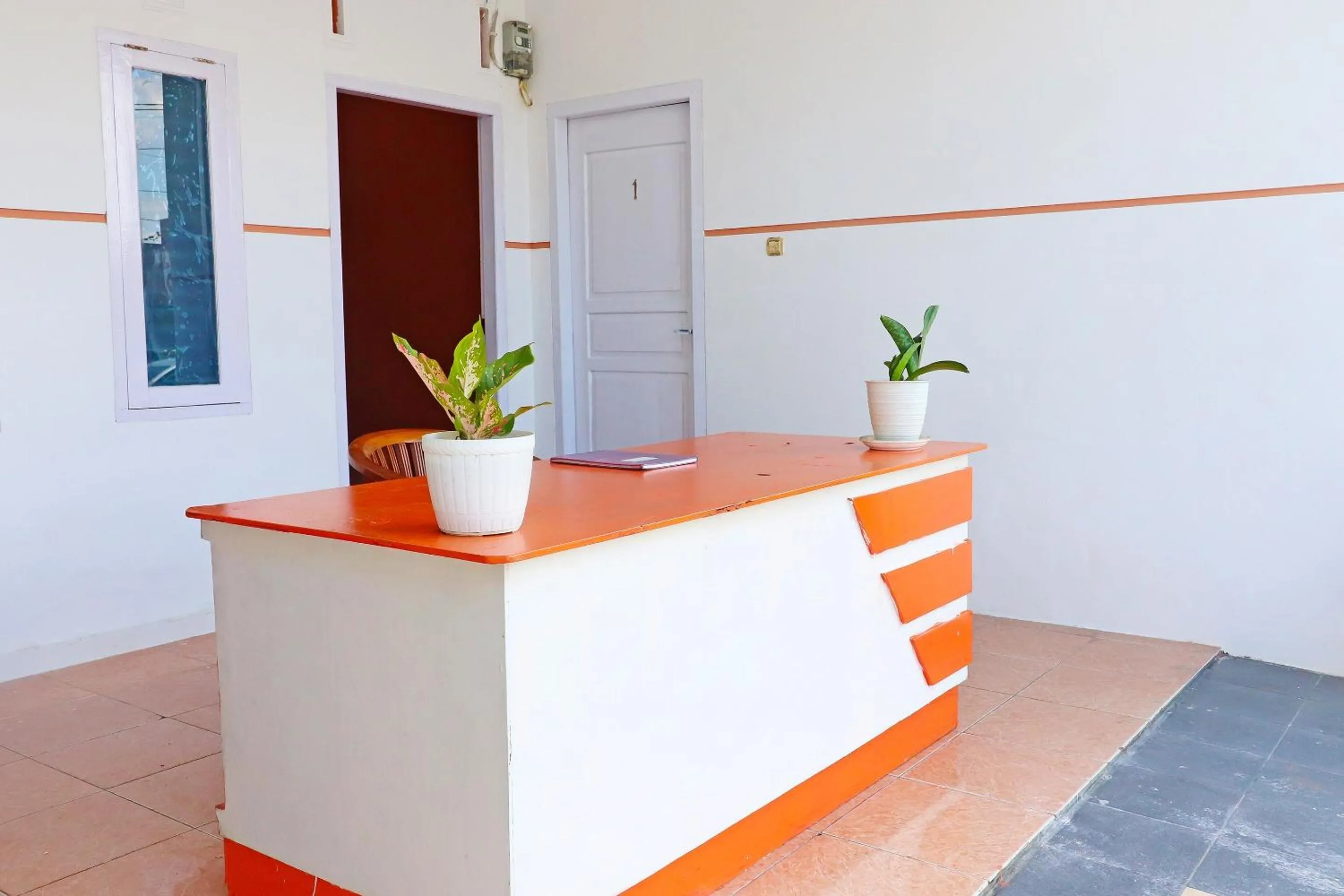 Lobby or reception in OYO 91408 Kas Residence Syariah