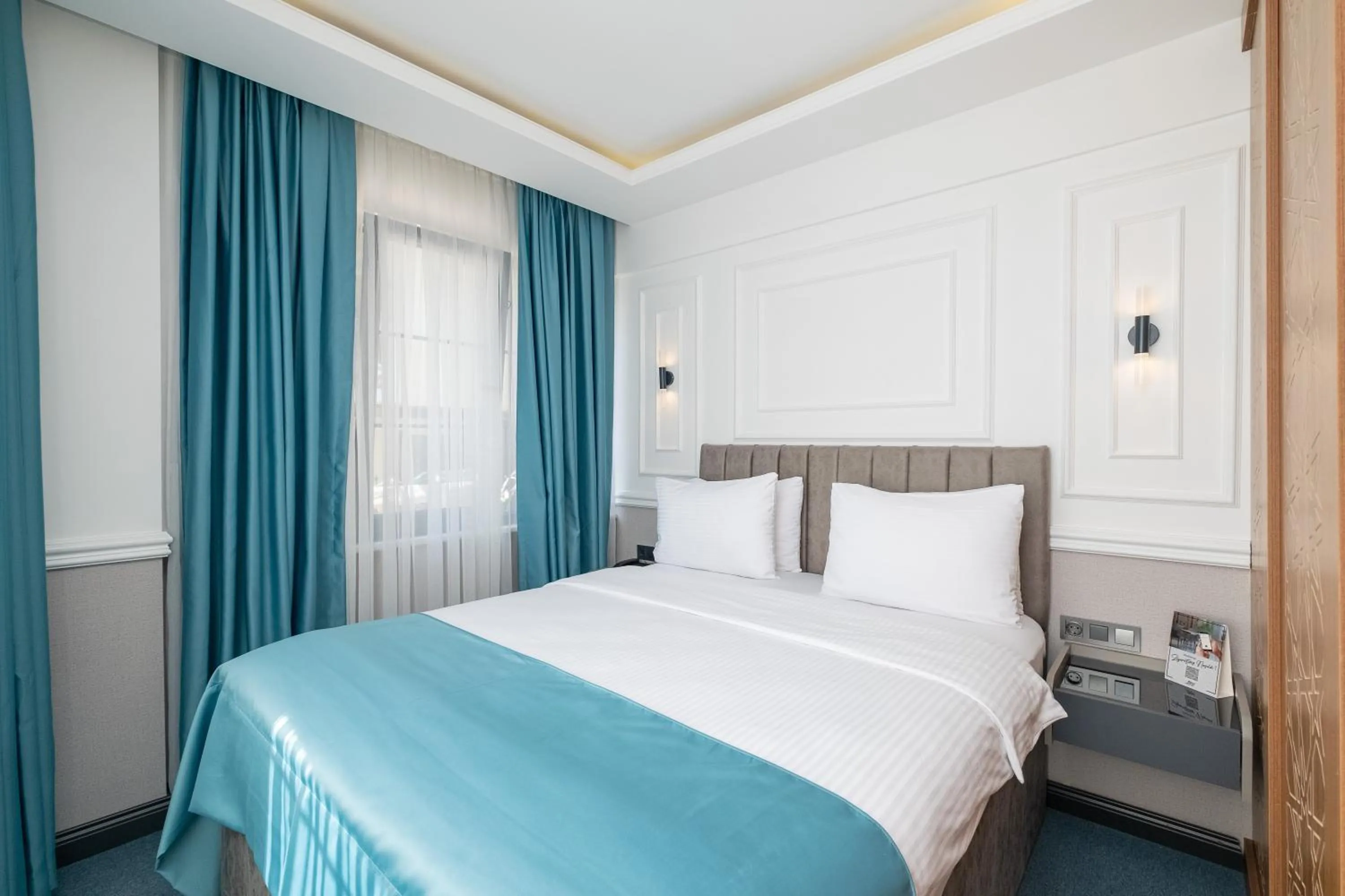 Massage in Askadar May Otel