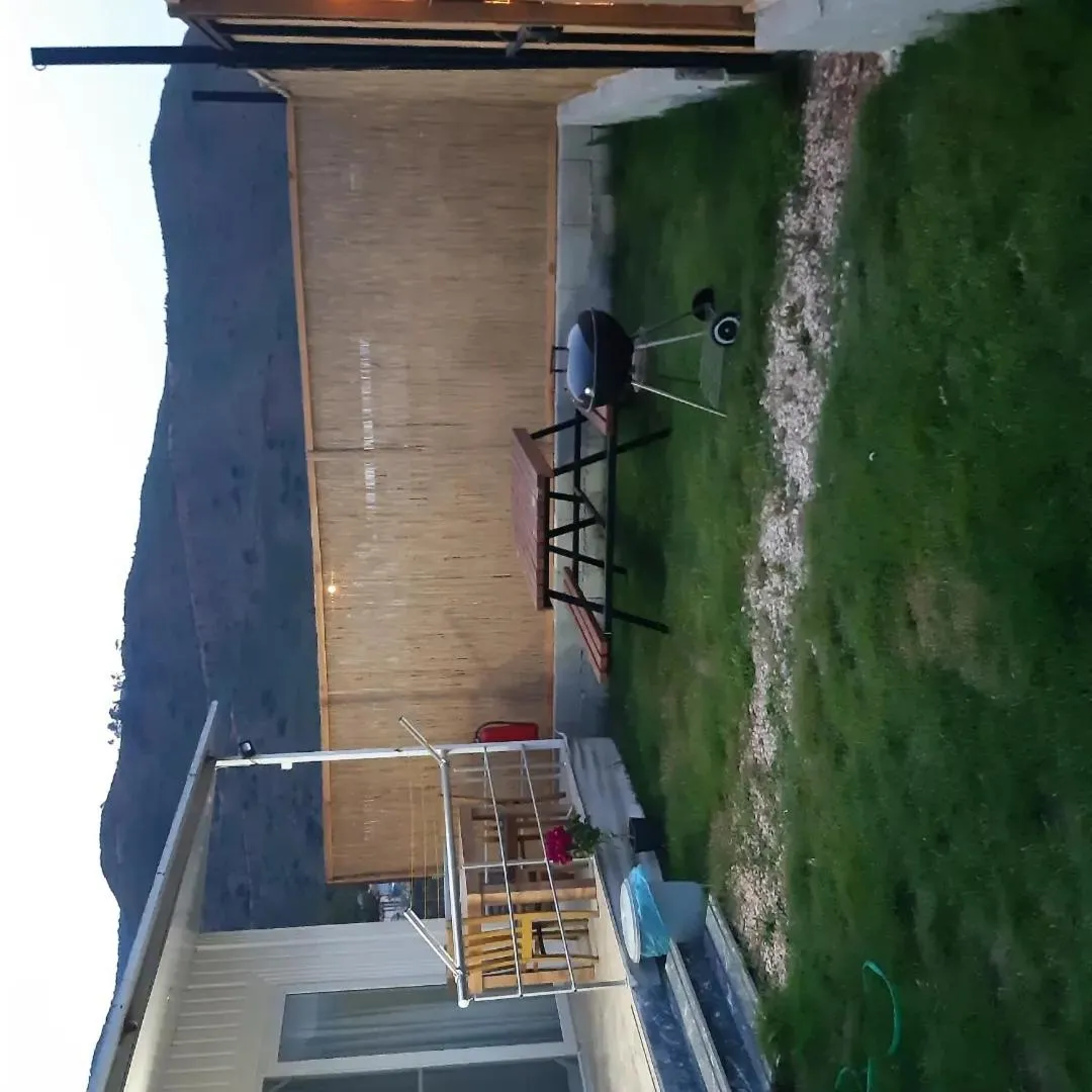 Patio in Linaden Apart