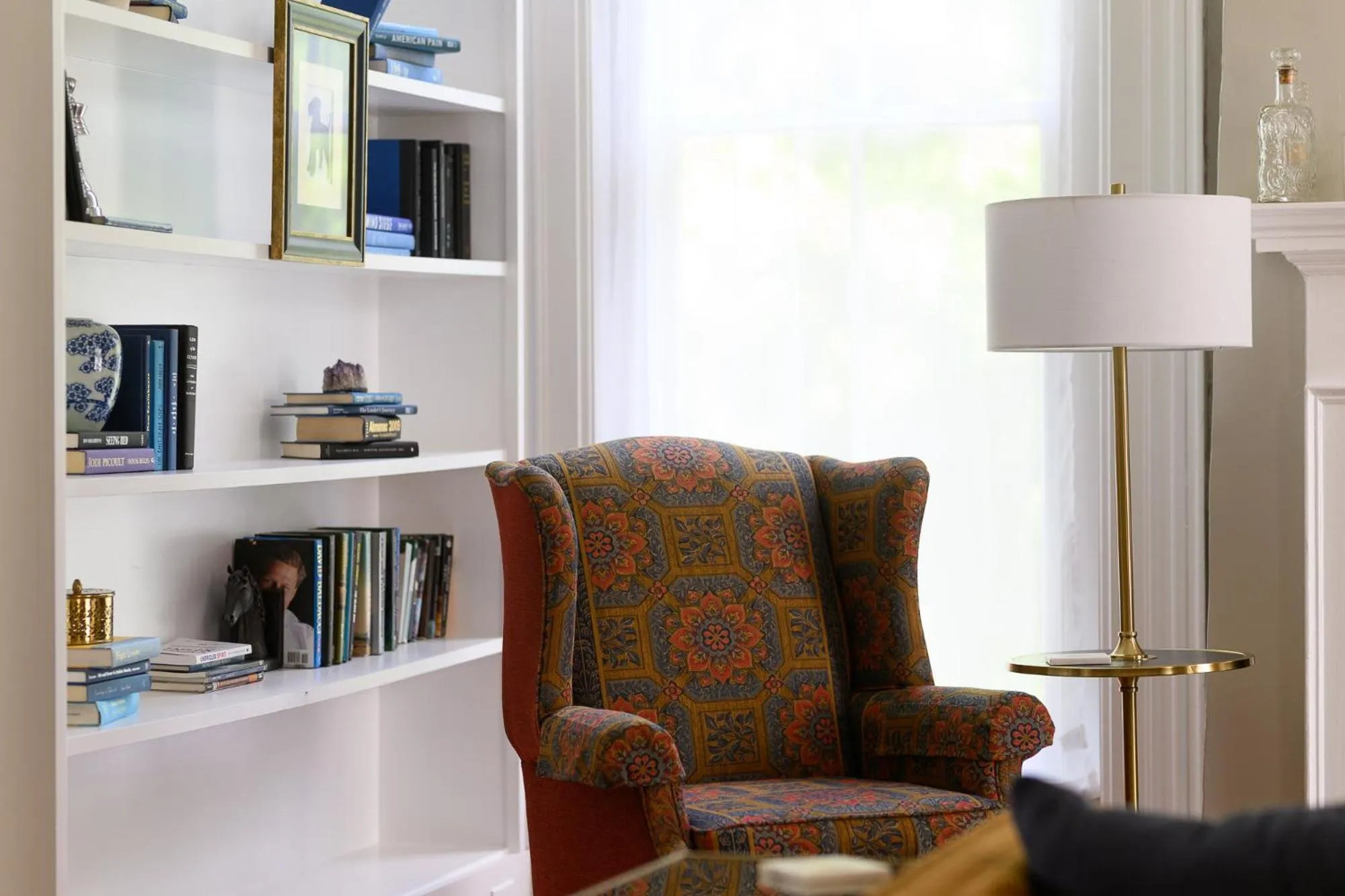 Library in Rose Hill Inn