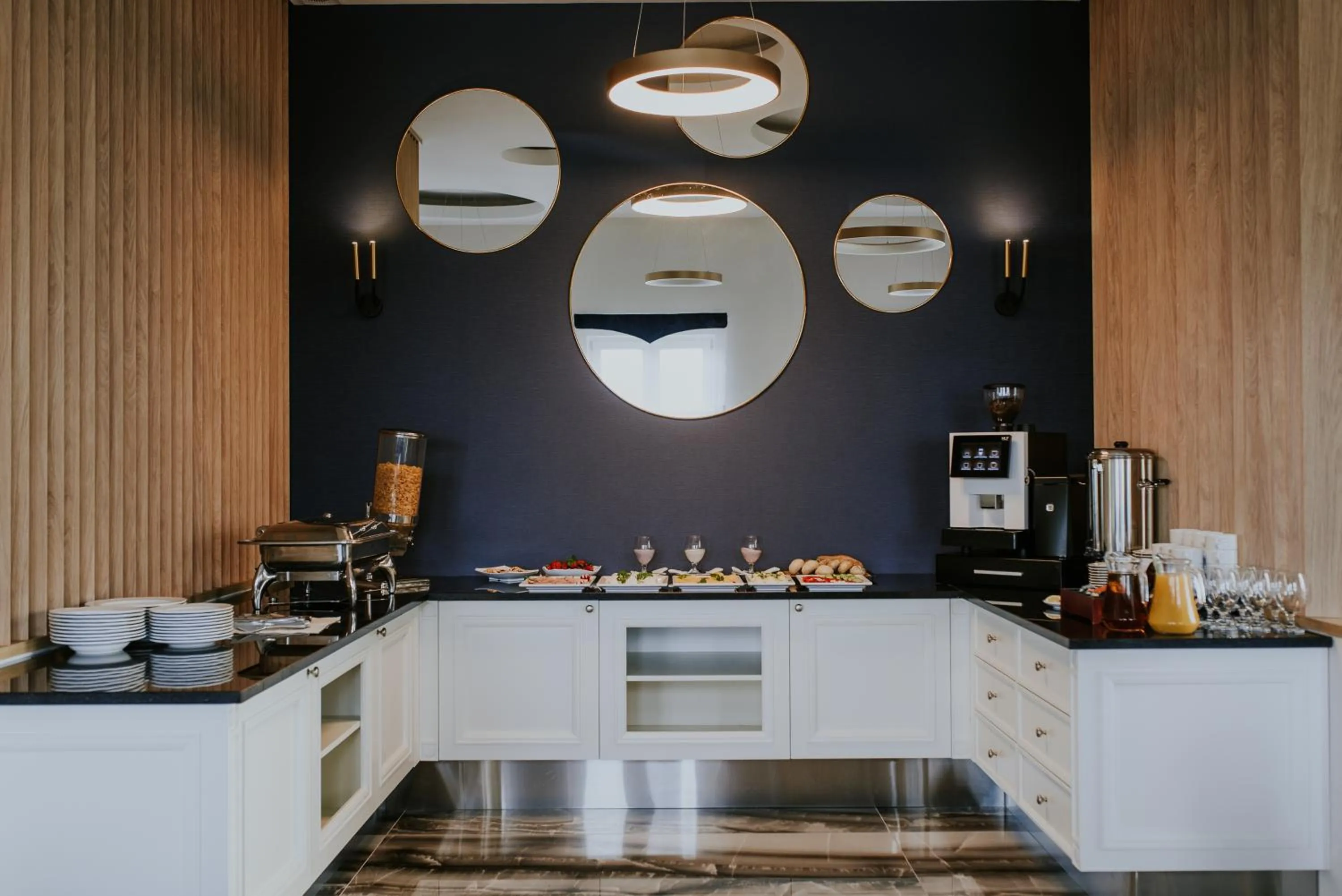 Breakfast in Hotel Kamiza