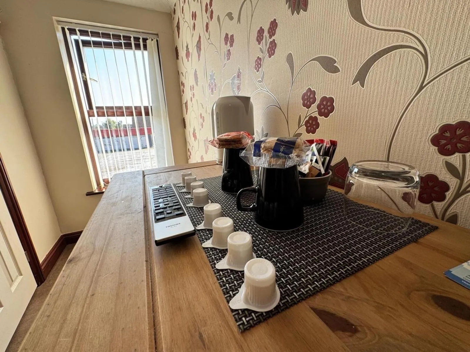 Bedroom in The Kings Head inn