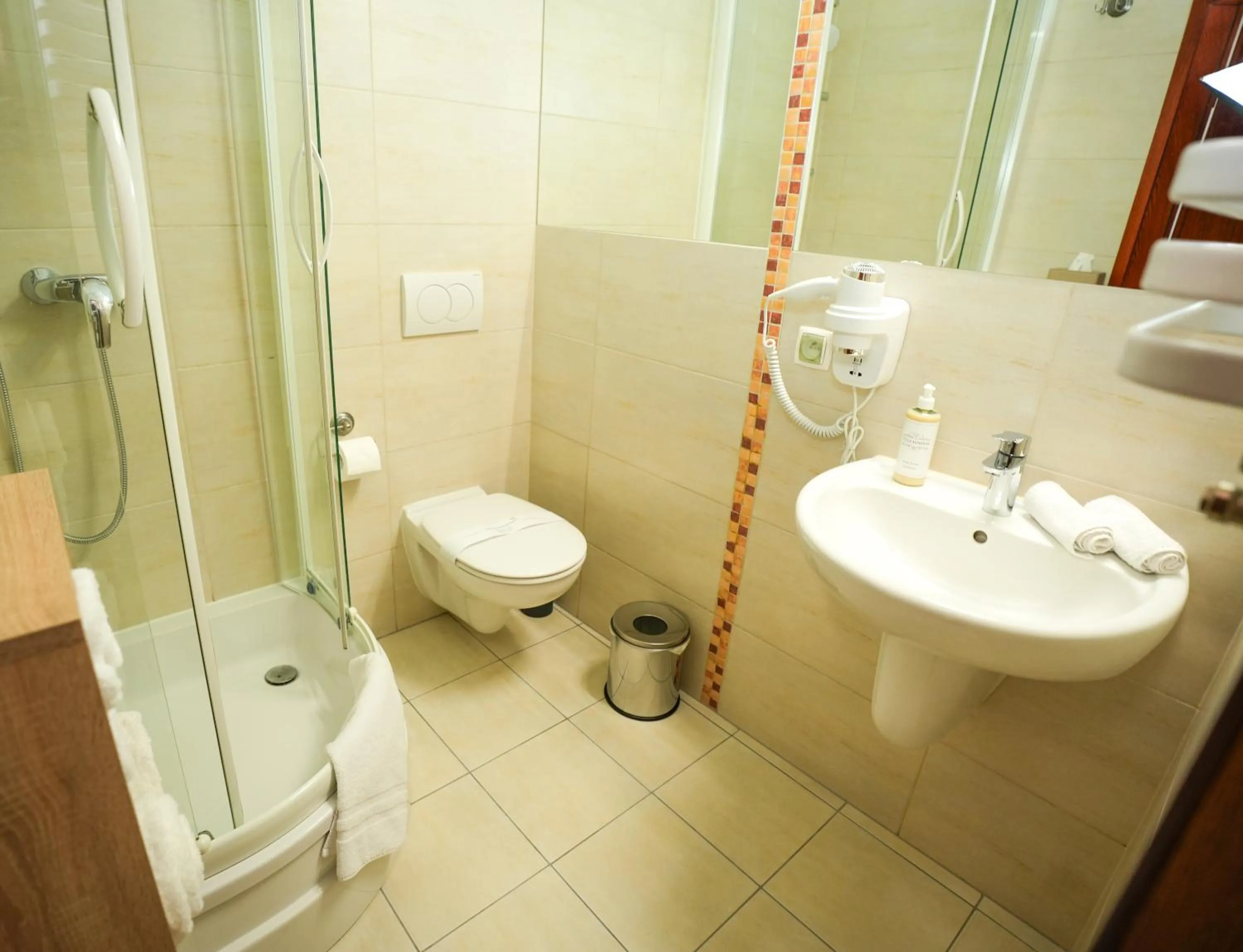 Shower in Villa Admiral