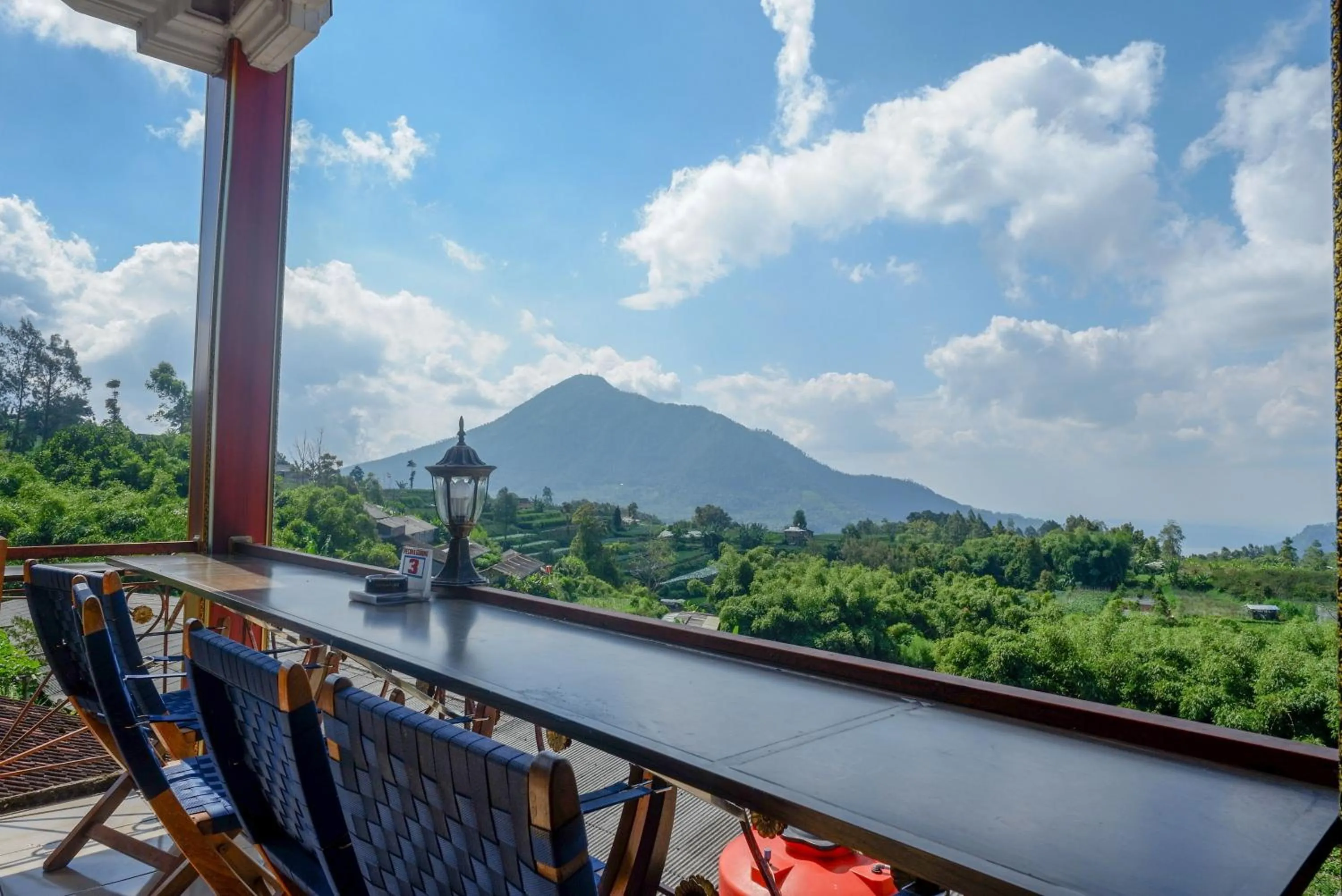 Property building in Urbanview Hotel Mountain Palace Kopeng