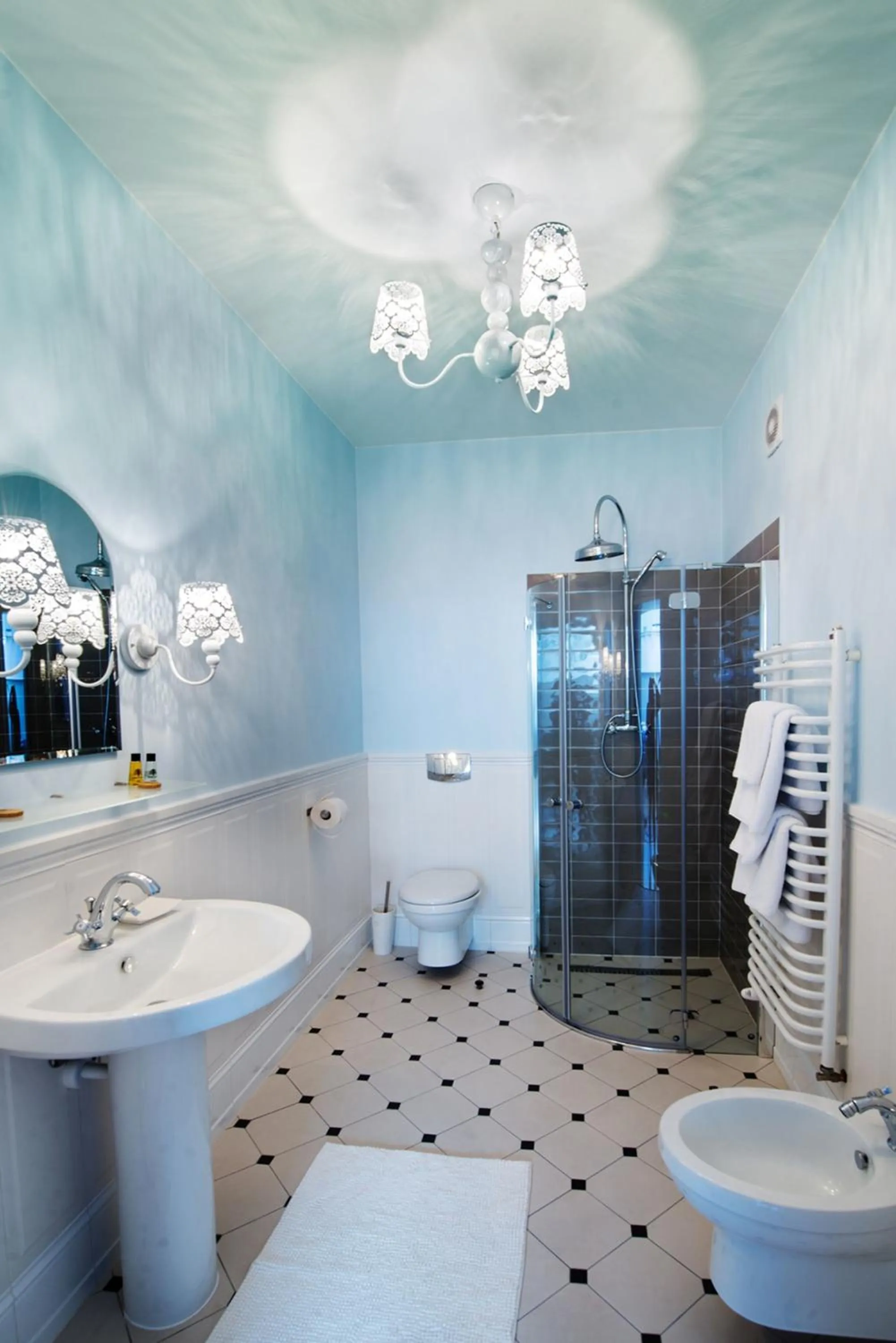 Bathroom in Hotel Mikołaj